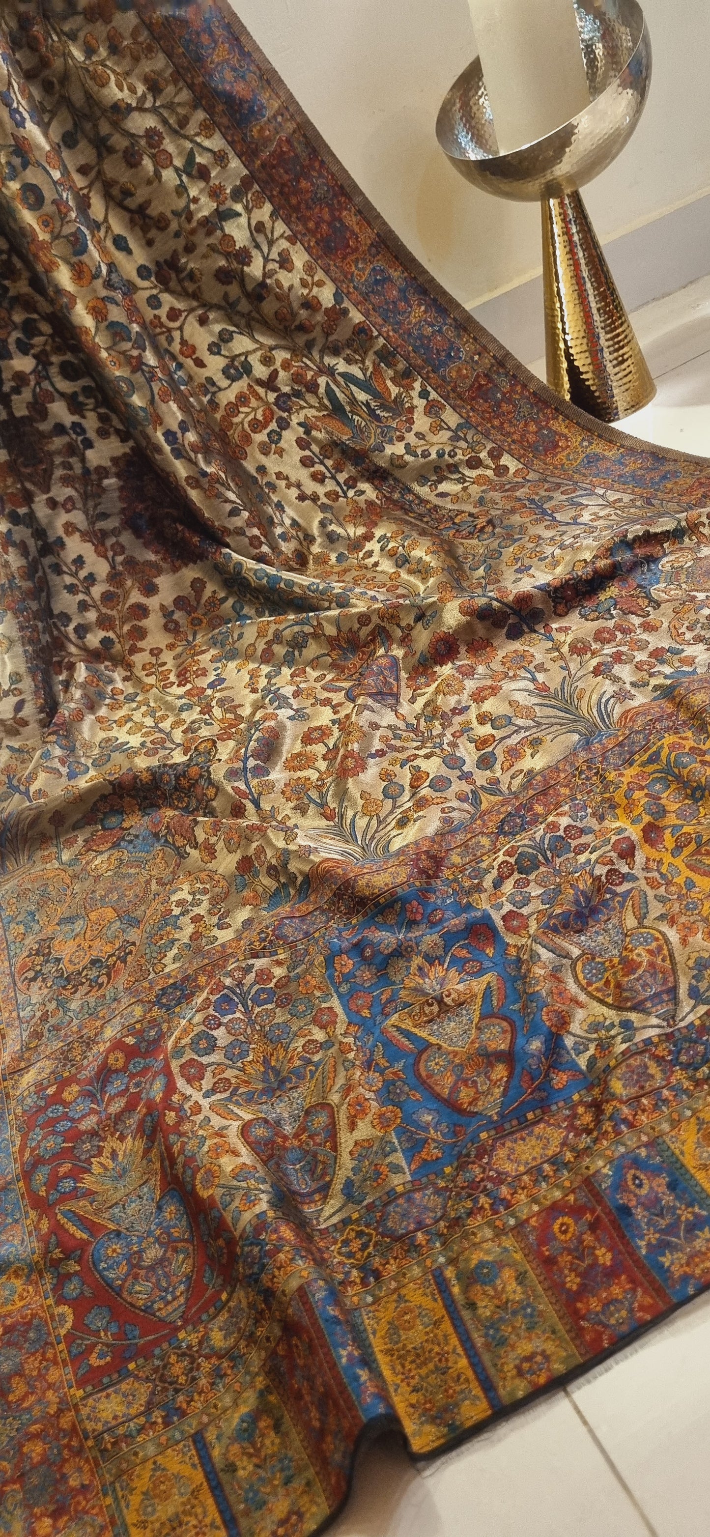 Moonlight silky pashmina kaani shawl