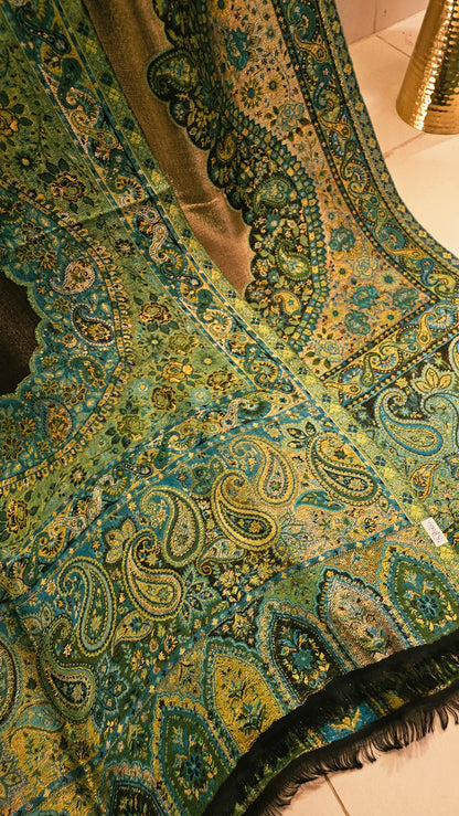 Reversible moonlight kaani: Shawl
