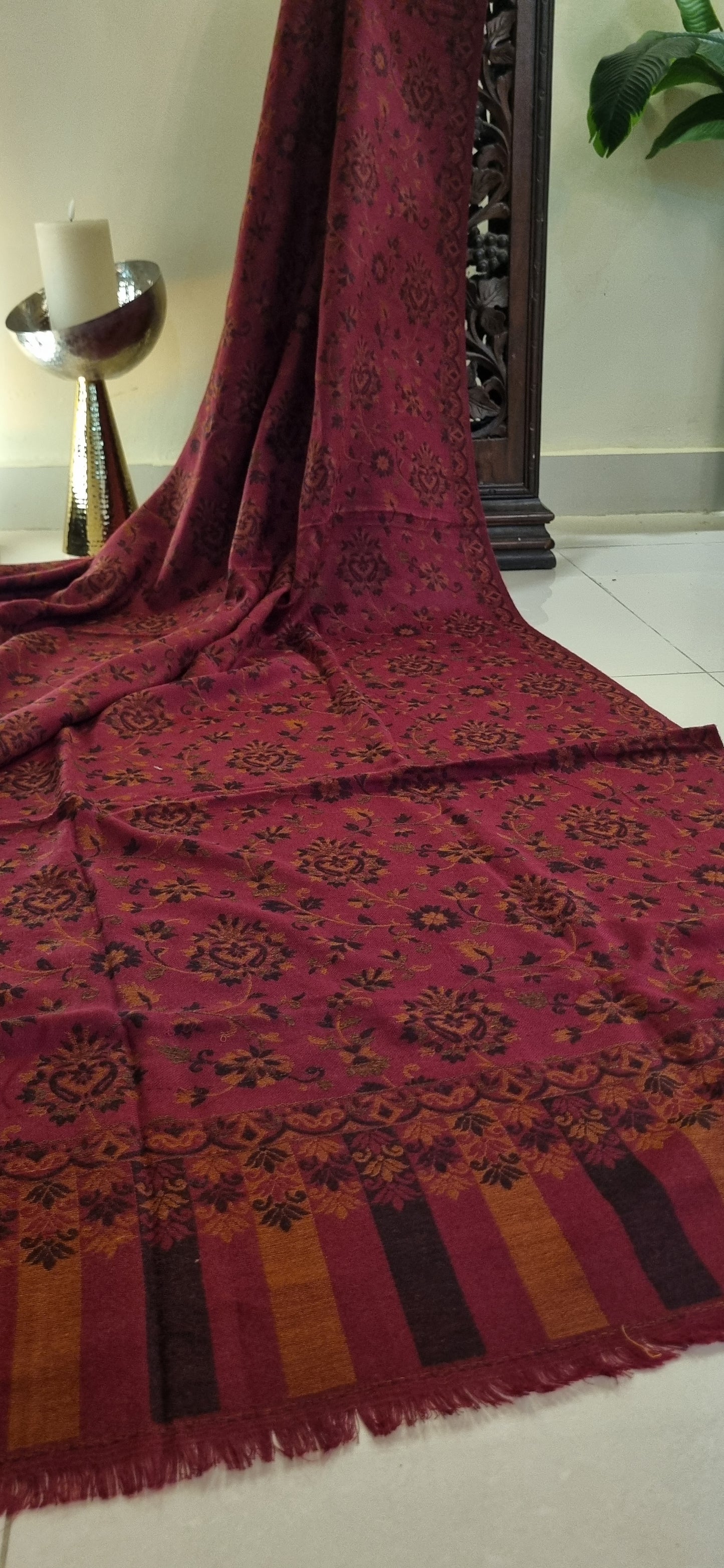 Woolen pashmina kaani shawl