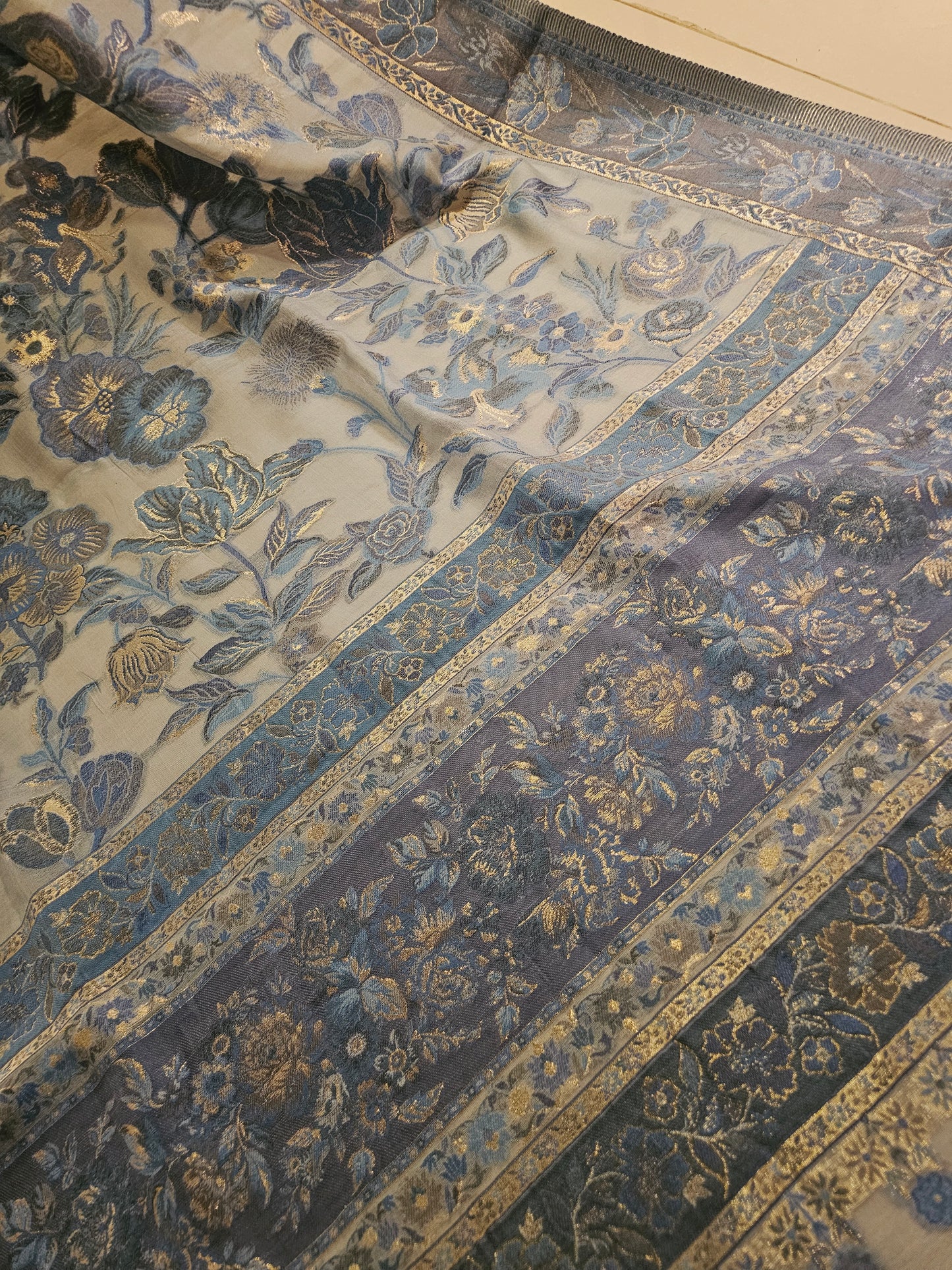 Silk kaani shawl