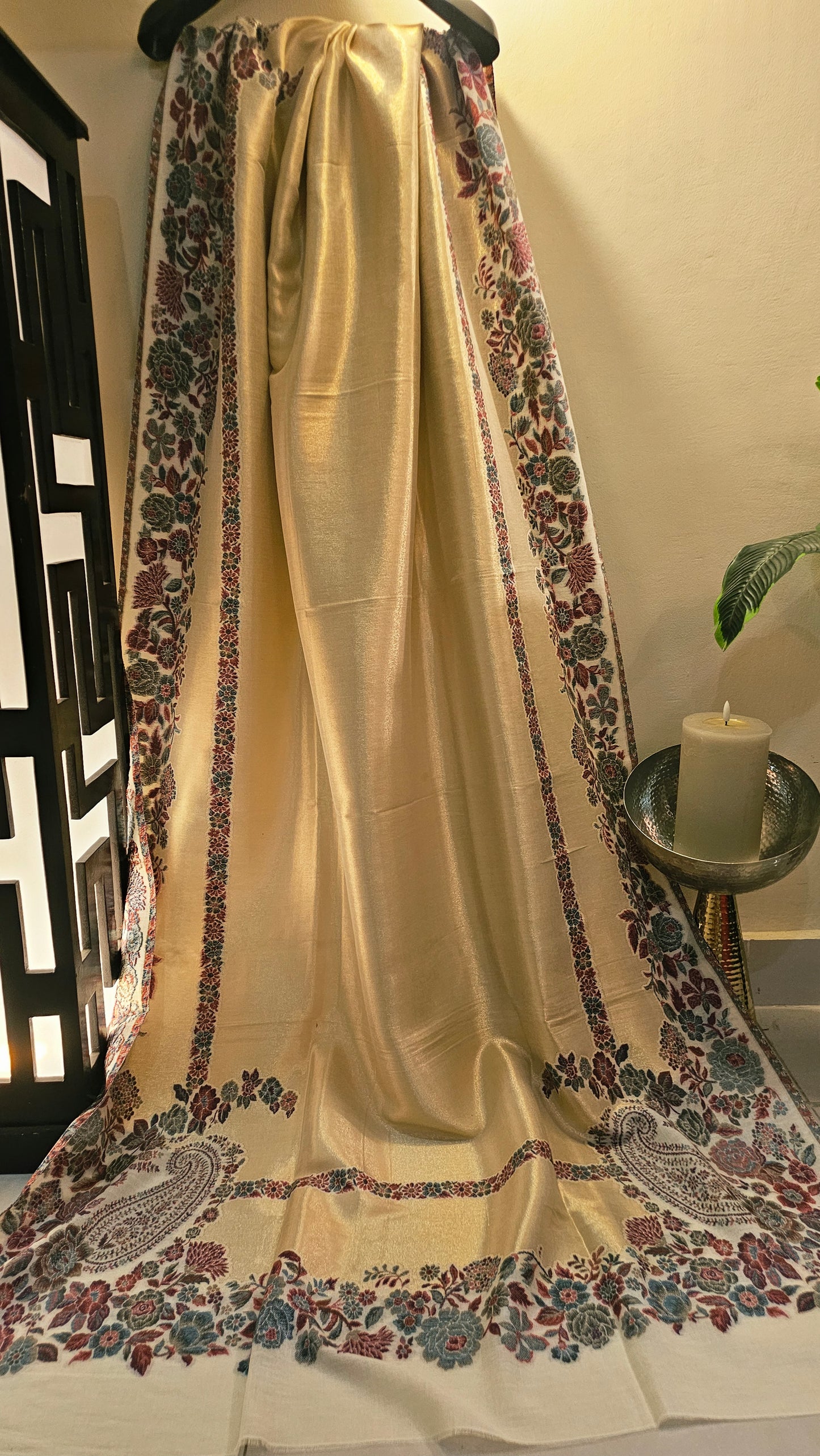 Pyar shawl