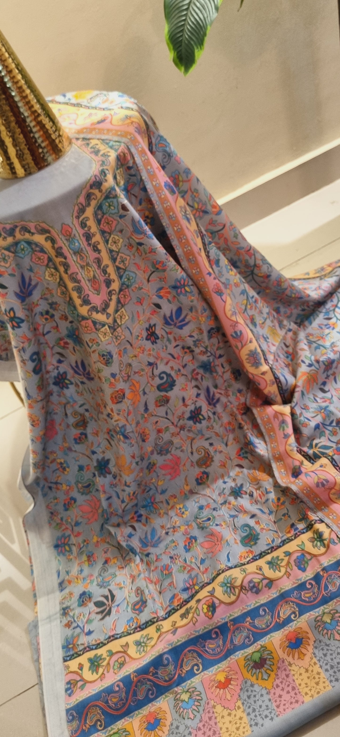 Pashmina reelkar suit