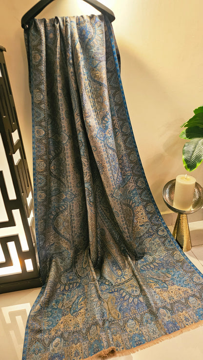 Gandhara kaani reversible: shawl