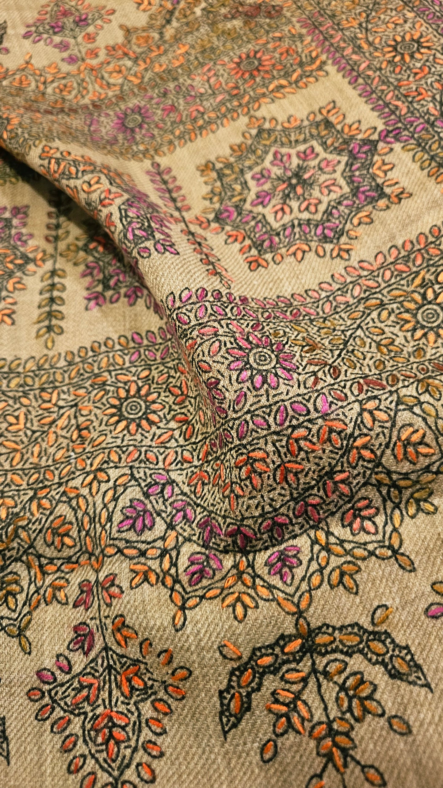 Beena shawl