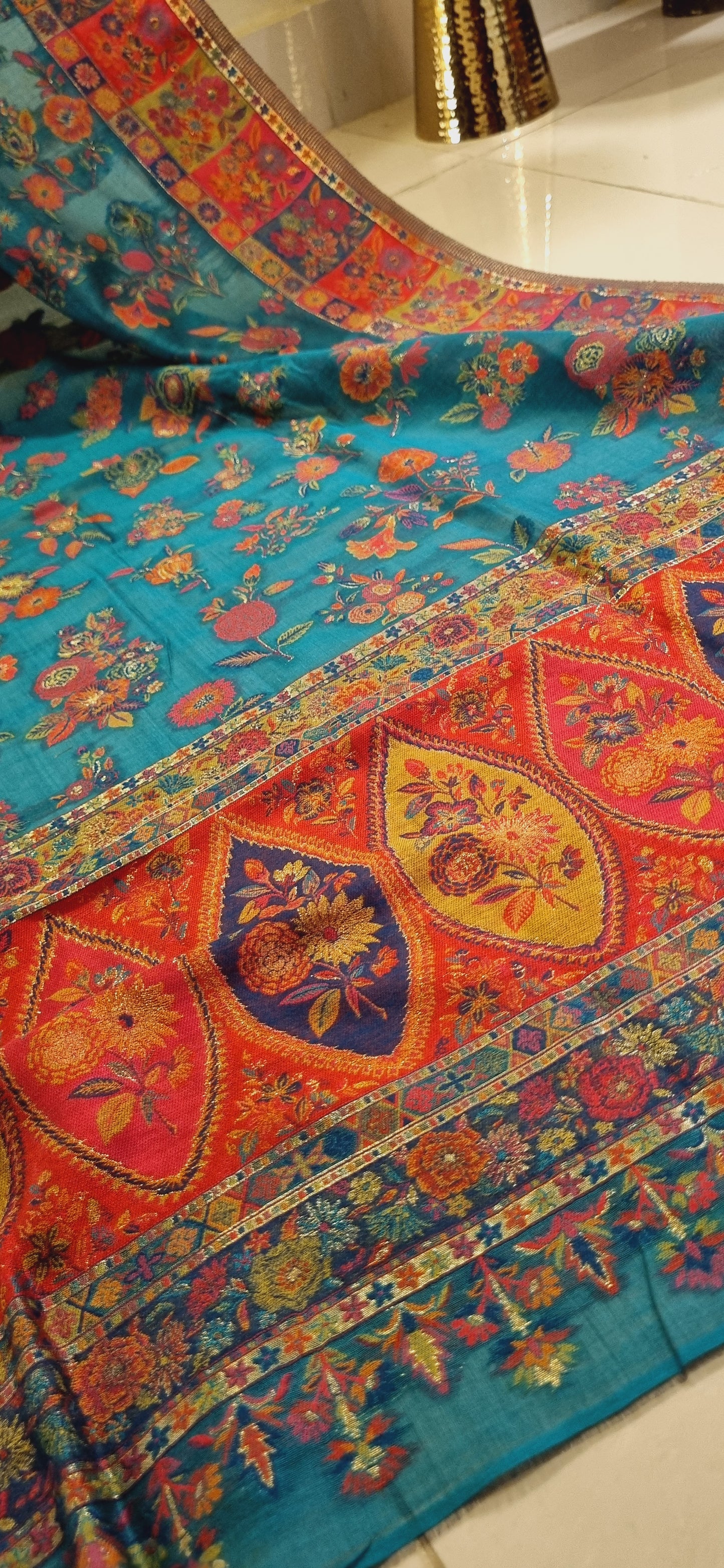 Silk kaani shawl