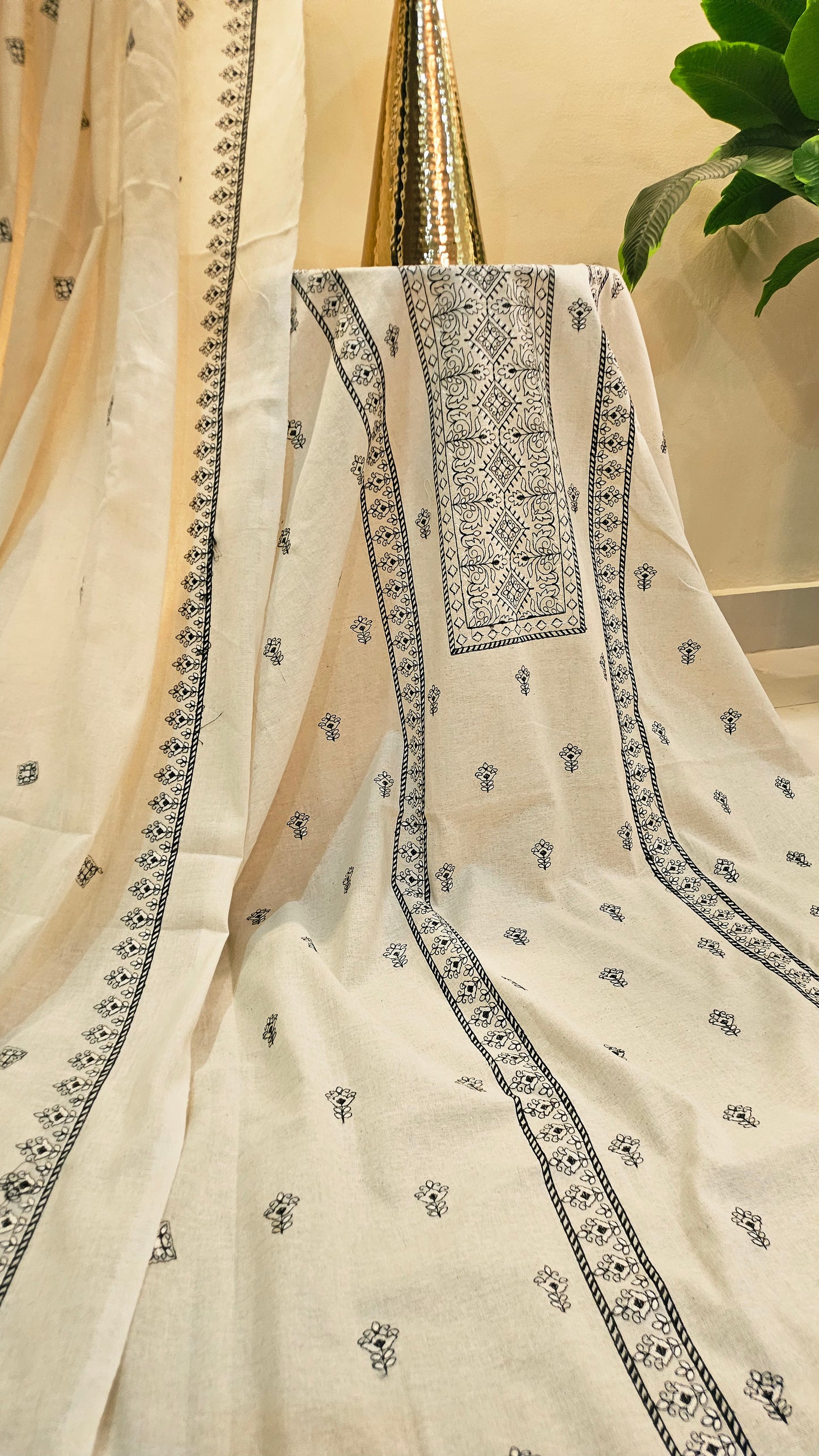 Embroidered three piece: Karandi khaddar