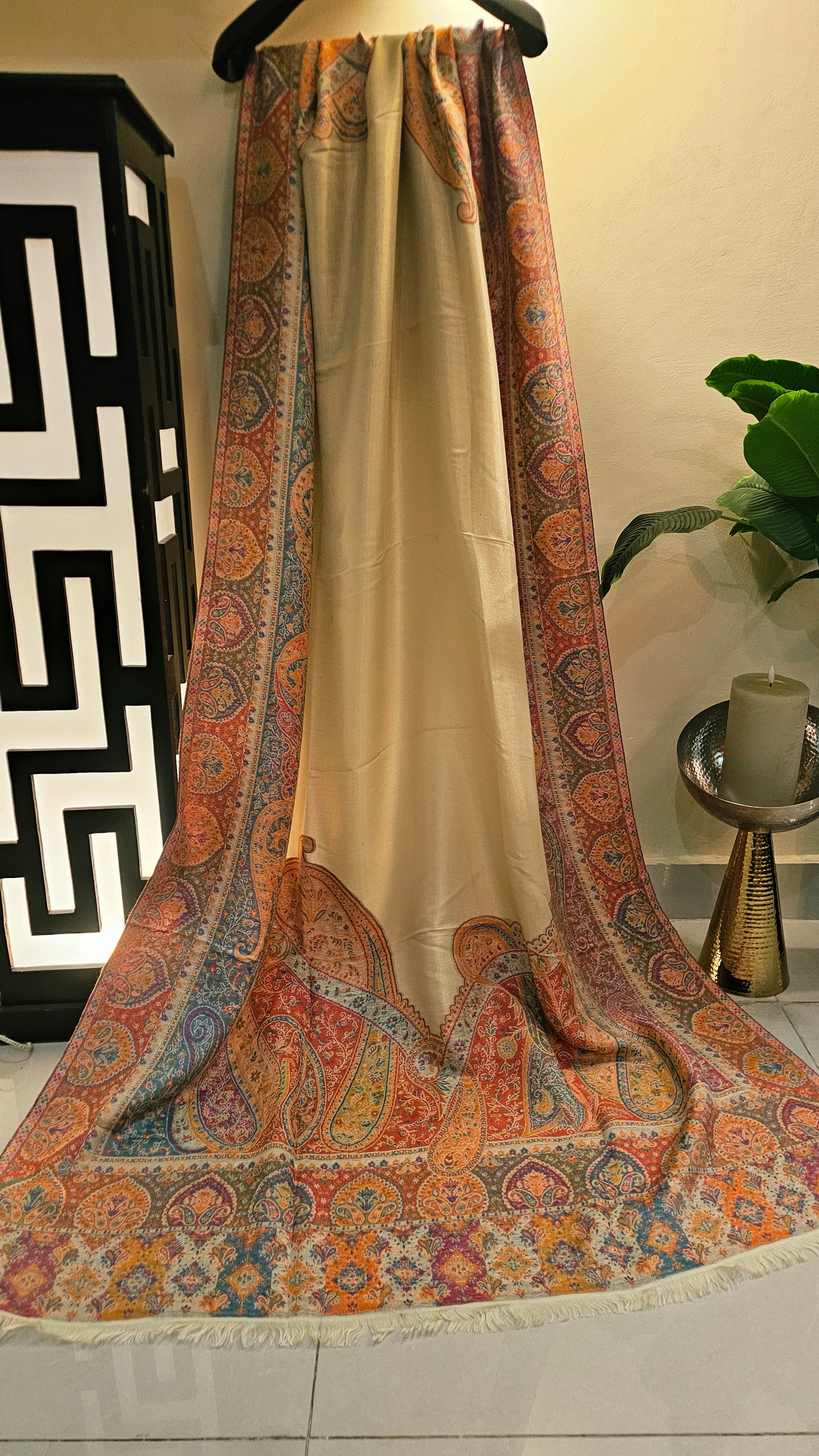 Moonlight kaani:Pashmina