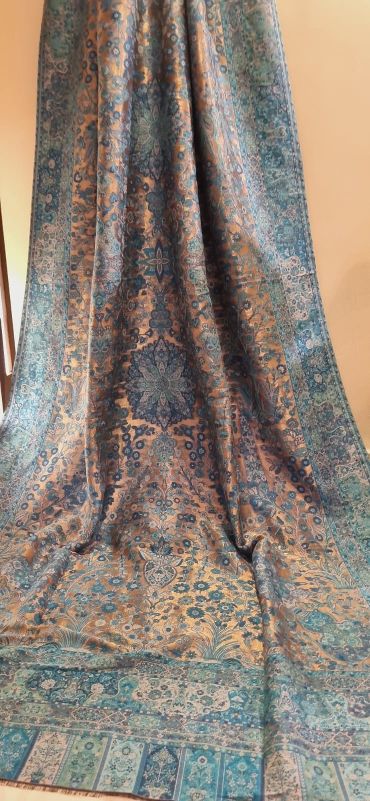 Moonlight toosh kaani shawl