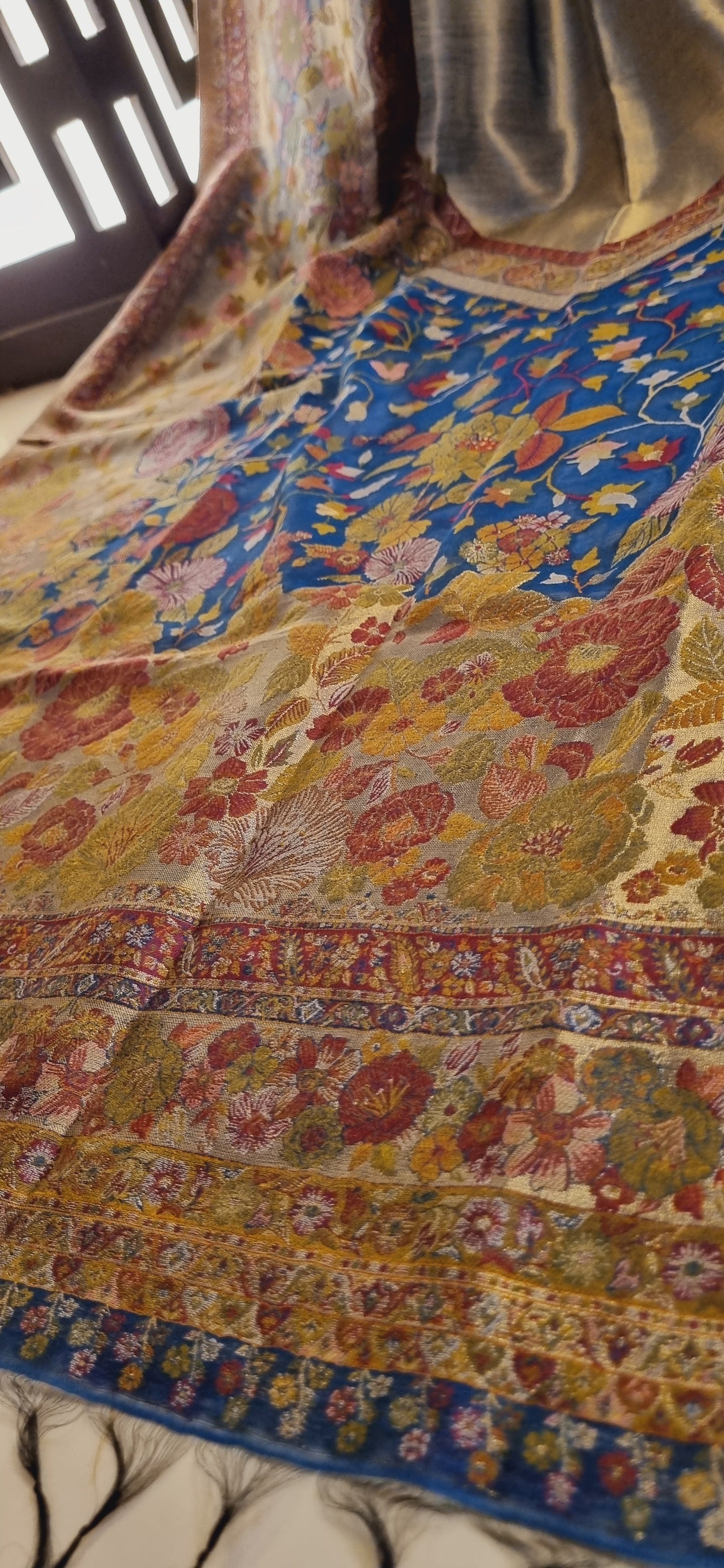 Moonlight silky pashmina shawl