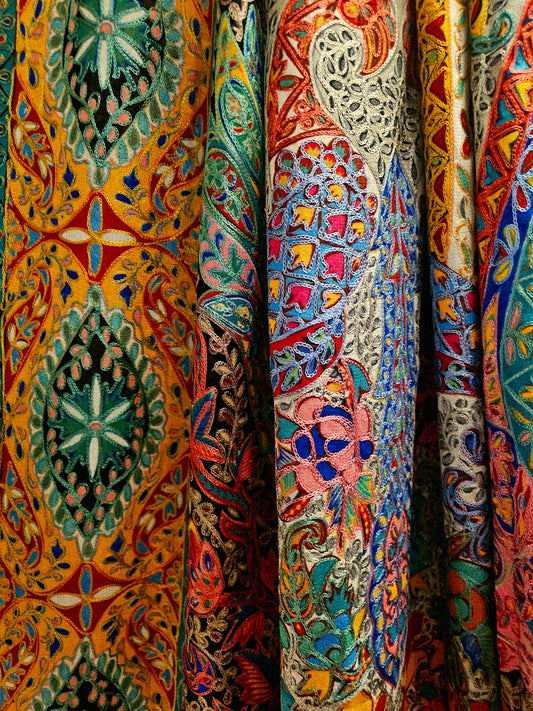 Reelkar silk shawl/dupata