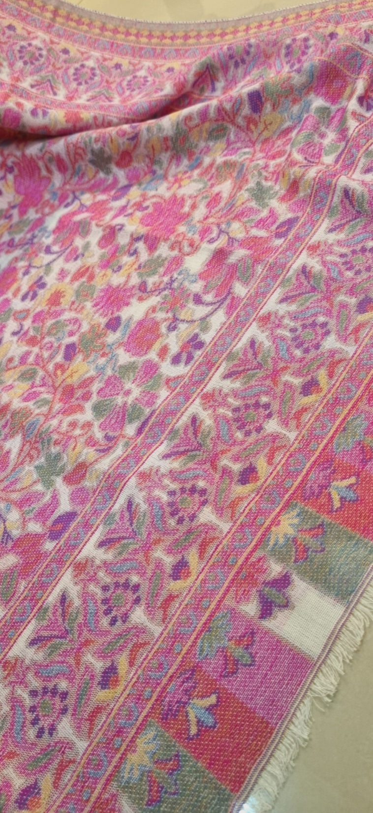 kaani shawl: woollen pashmina