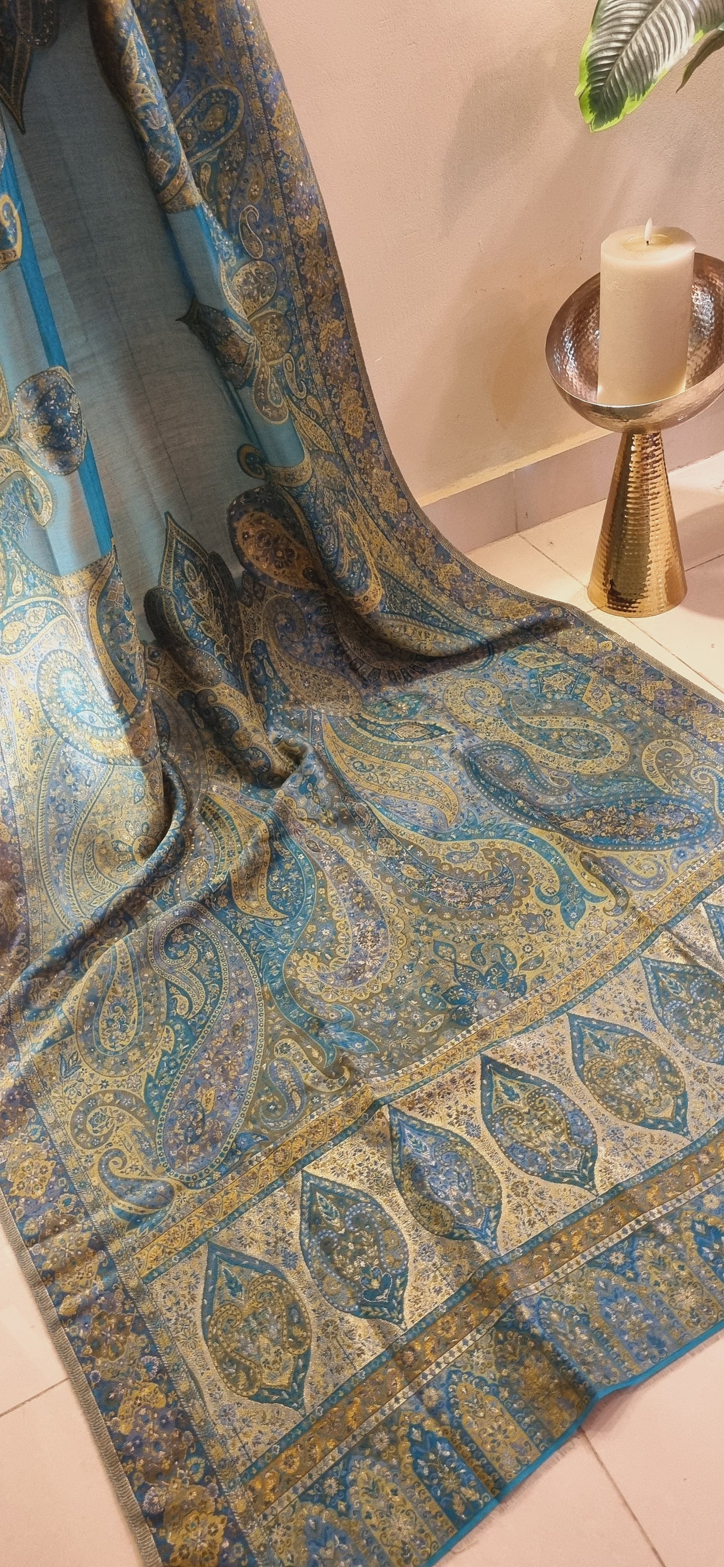 Silk kaani shawl