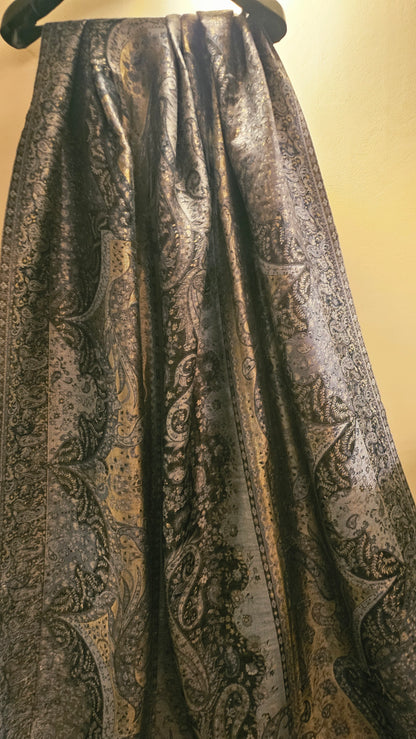 Gandhara reversible kaani: shawl
