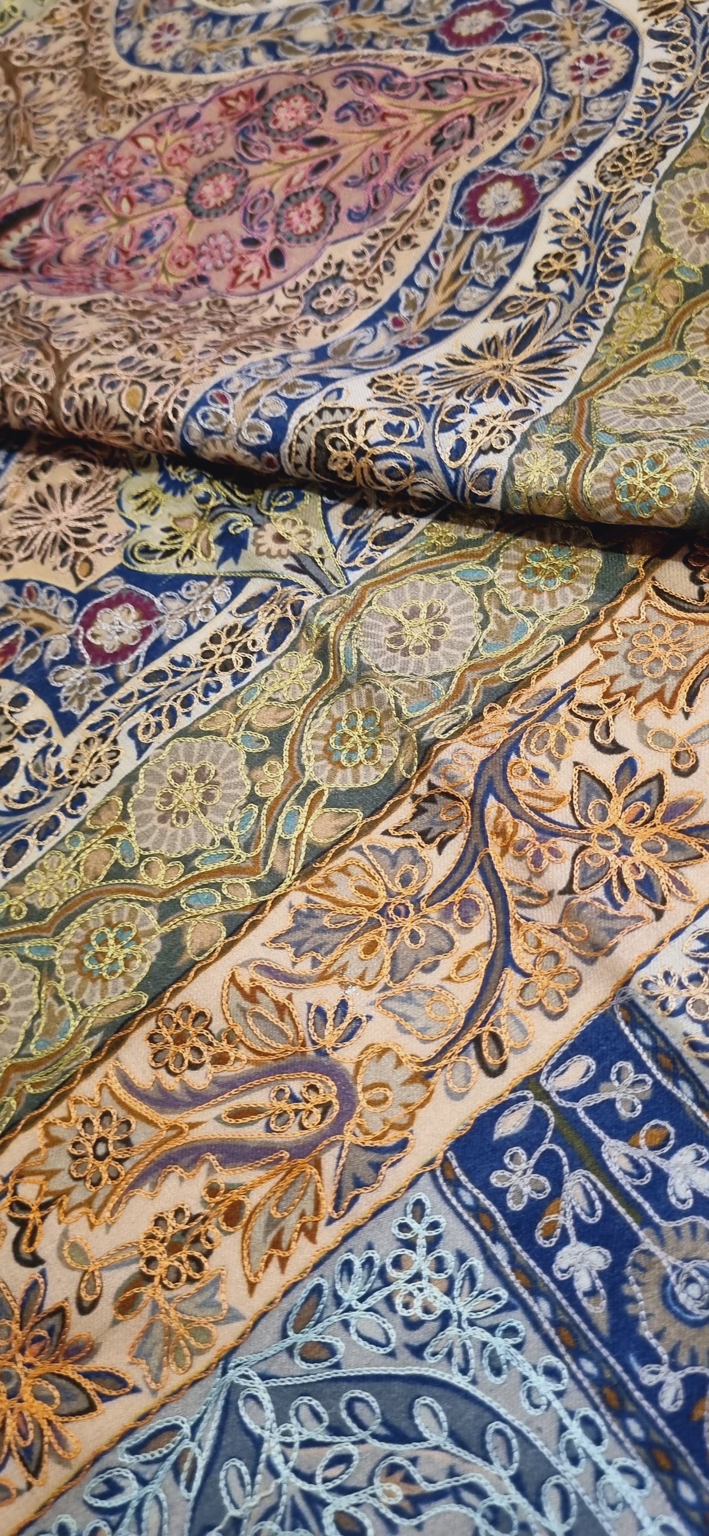 Reelkar pashmina shawl