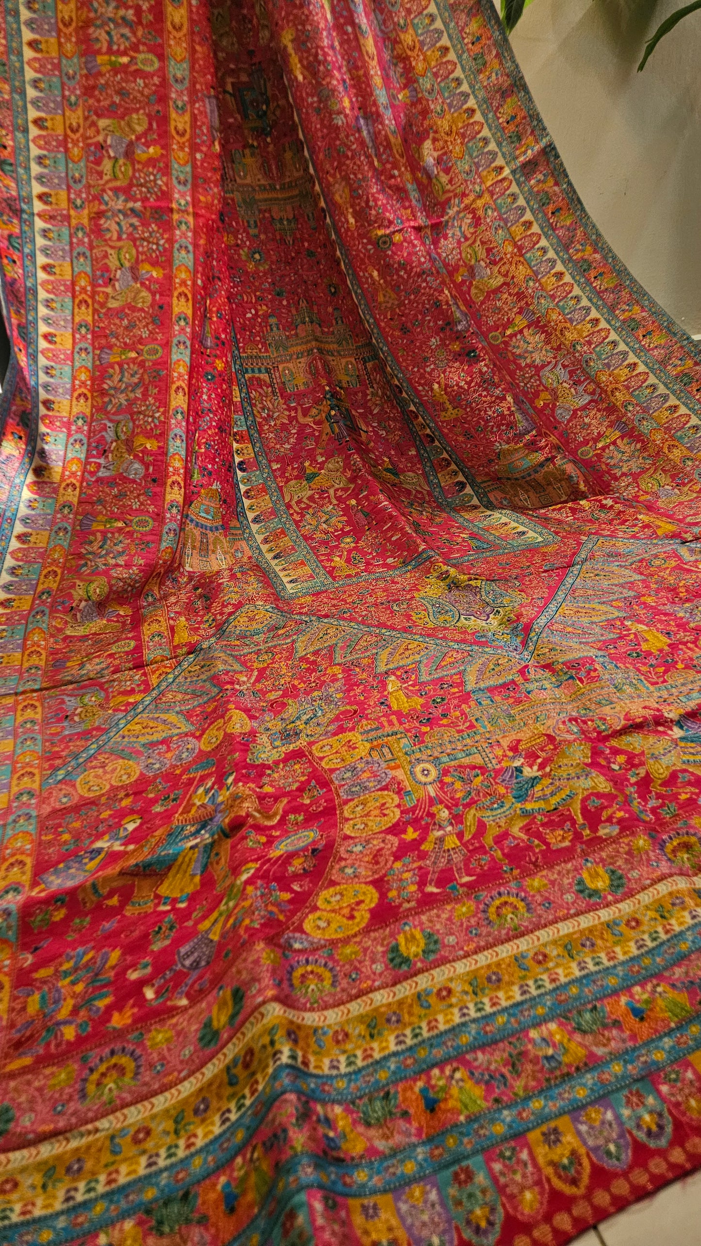 Meenakari pink Shawl: silk