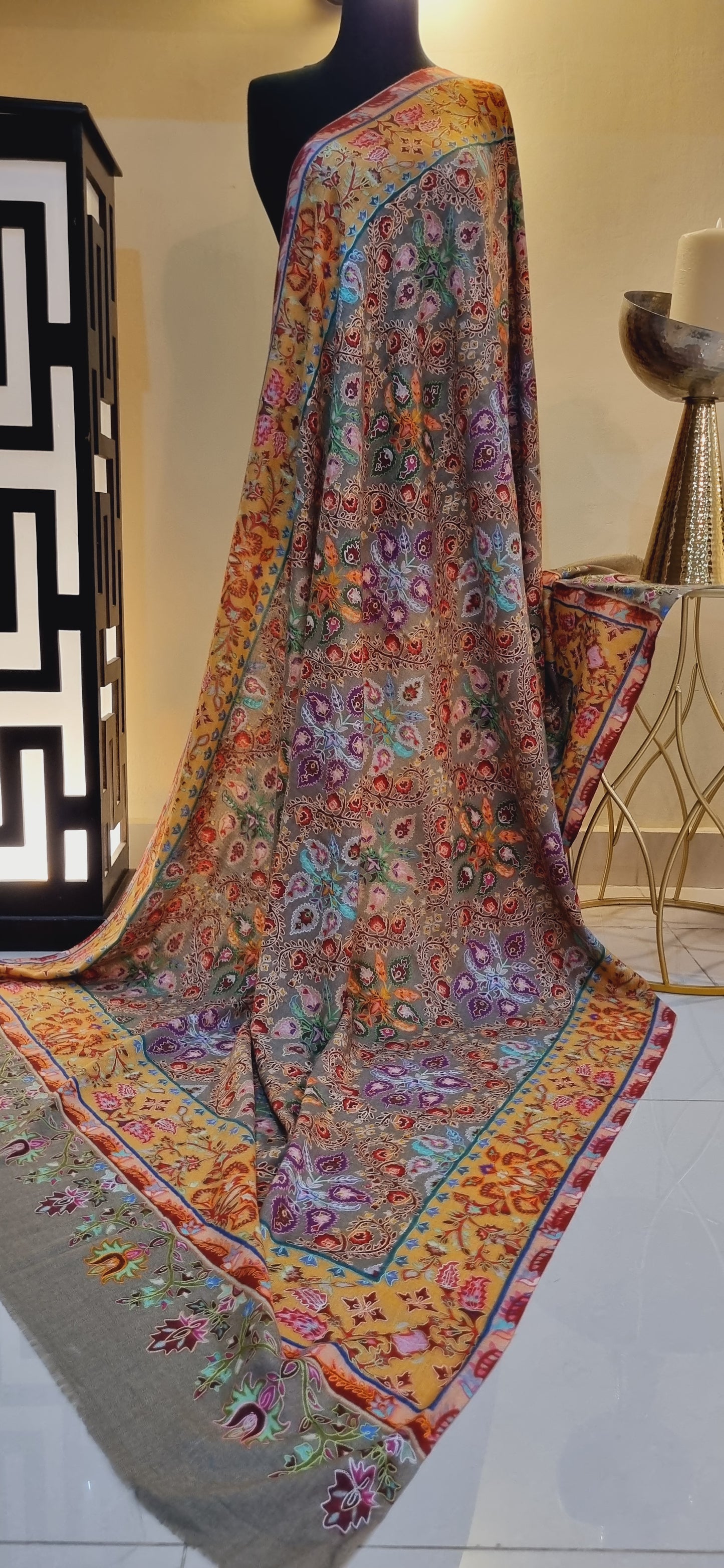 Reelkar pashmina shawl