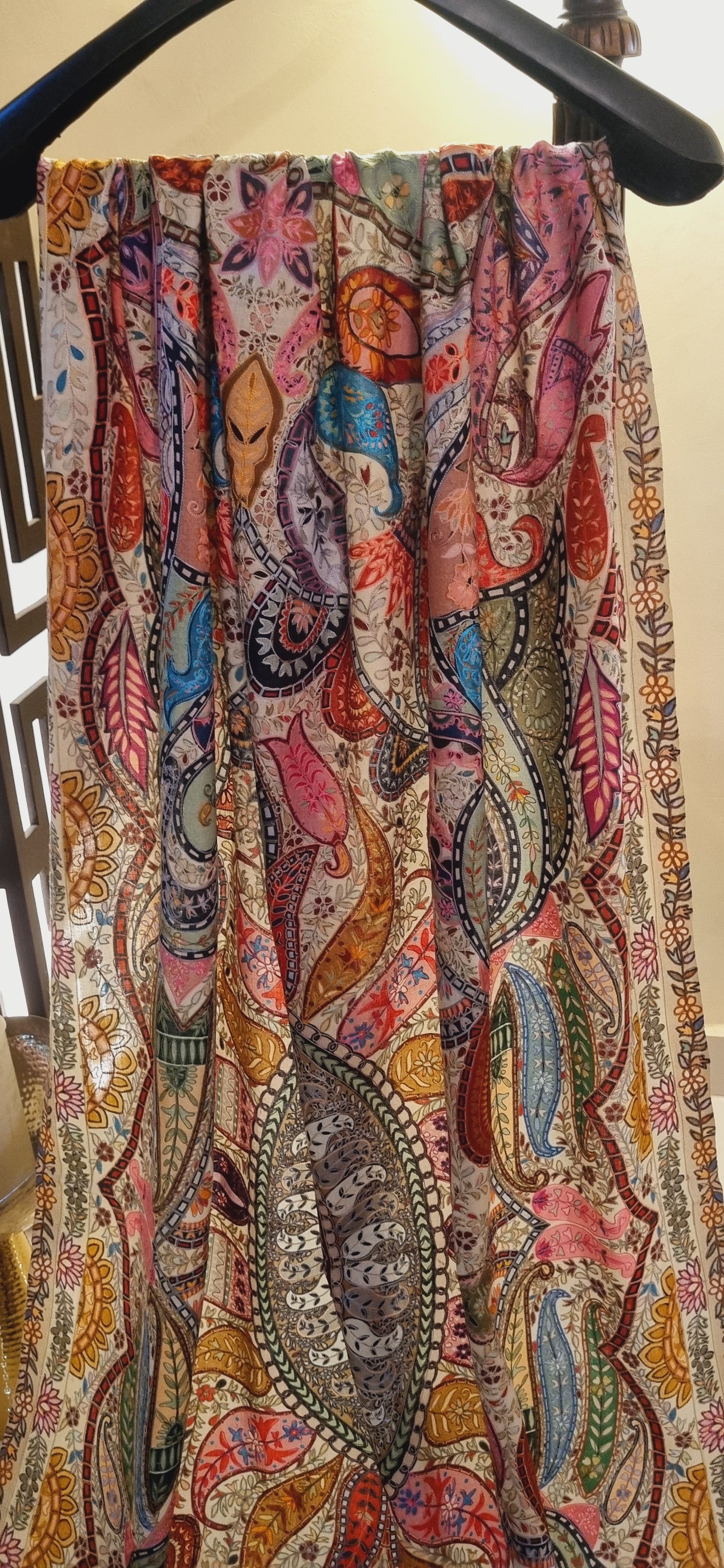 Reelkar pashmina shawl