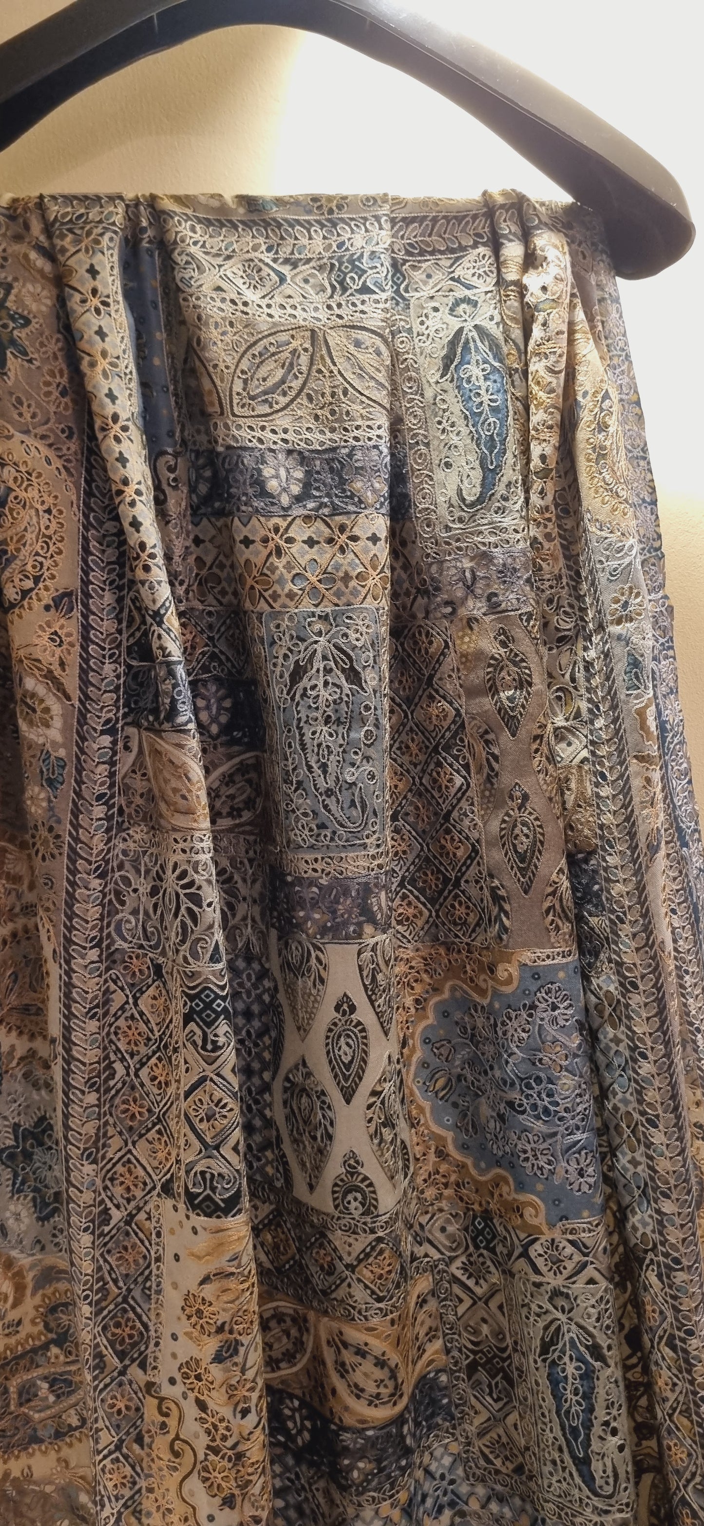 Reelkar pashmina shawl