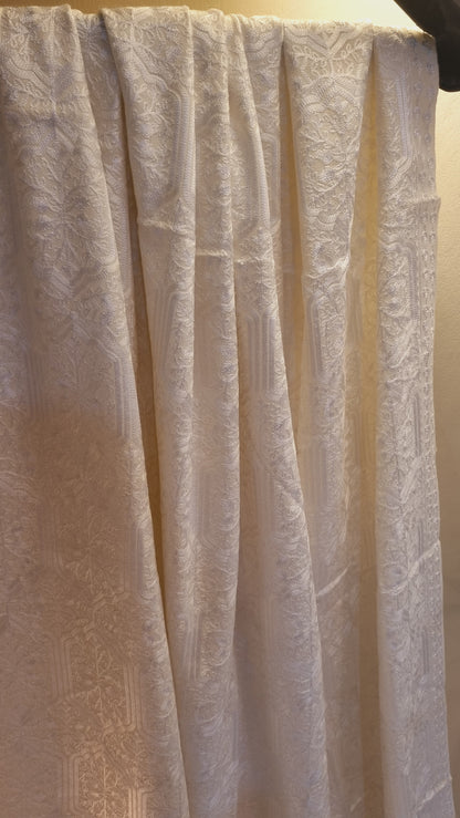Pashmina shawl embroidered