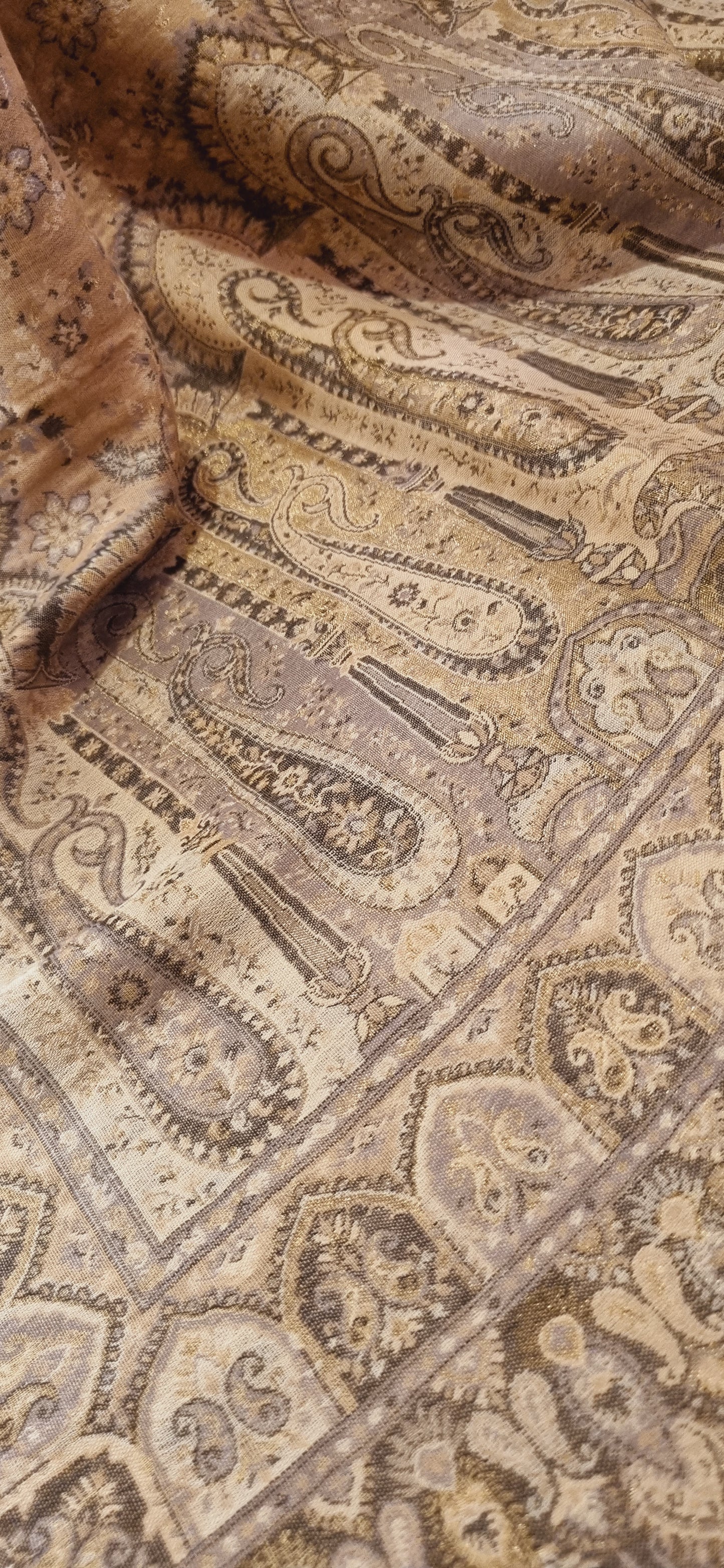 Reversible Moonlight gandhara kaani shawl