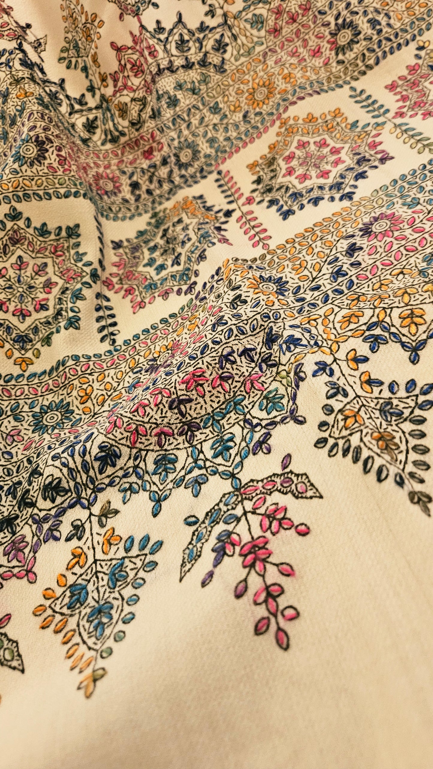 Beena shawl