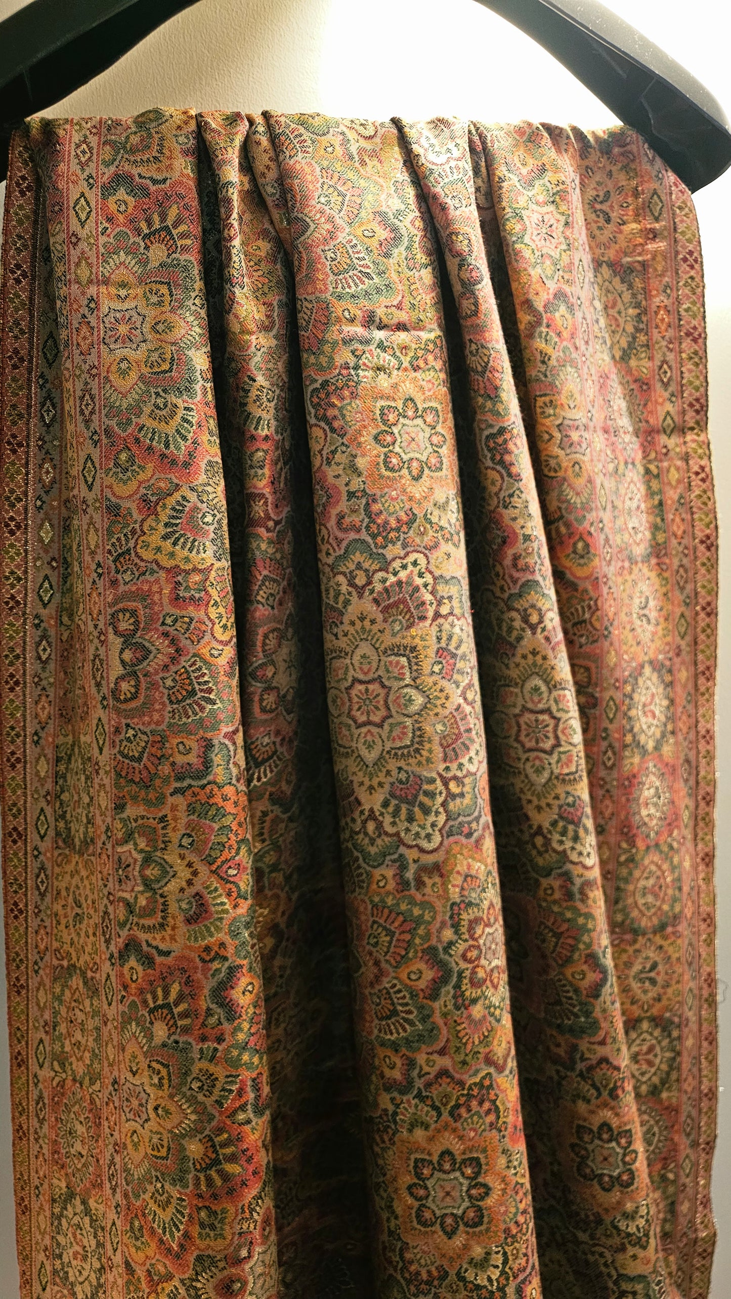 Tabrizi moonlight kaani: Pashmina