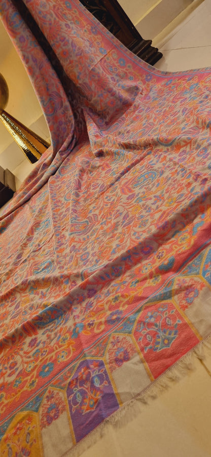 Soft pashmina kaani shawl