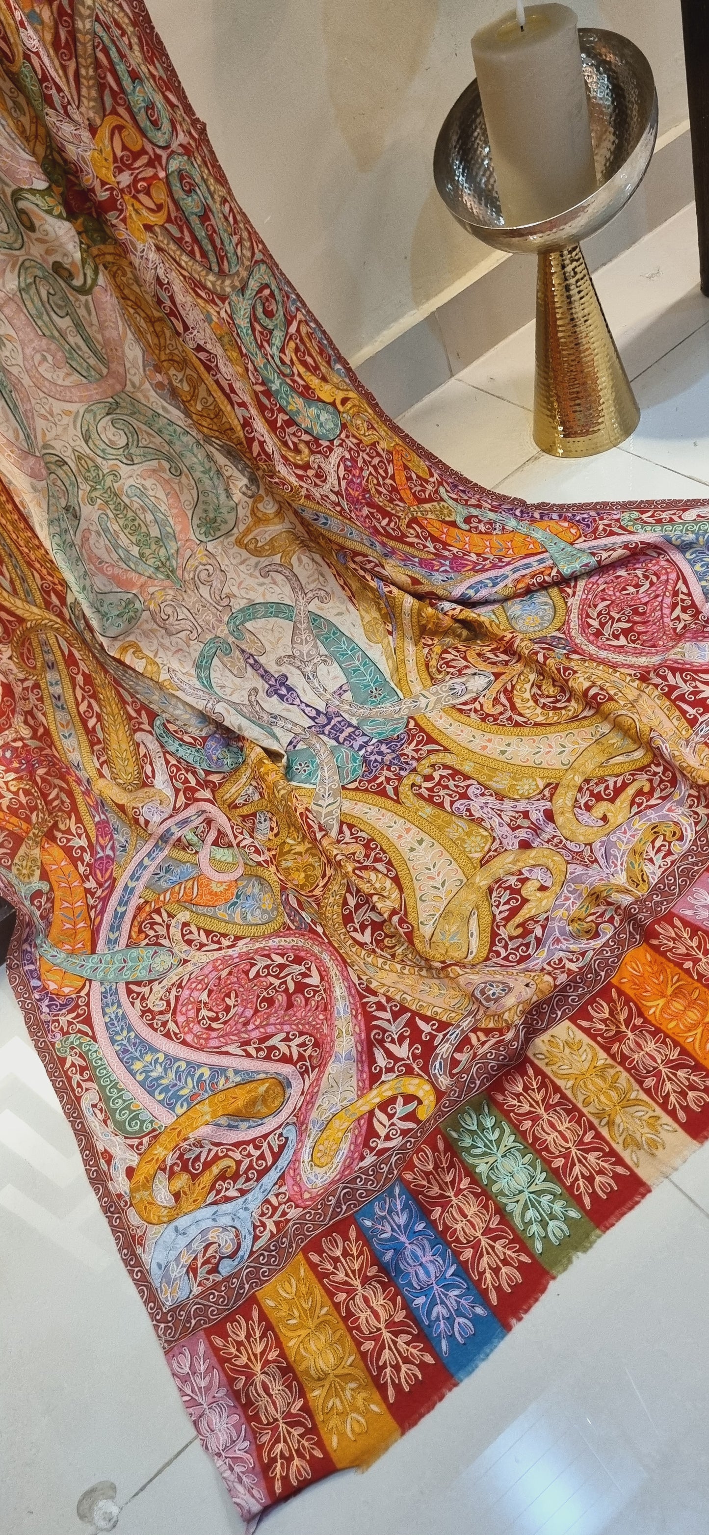 Reelkar embroidered pashmina shawl