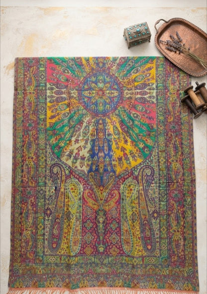 Reversible Persian tabrizi kaani: pashmina