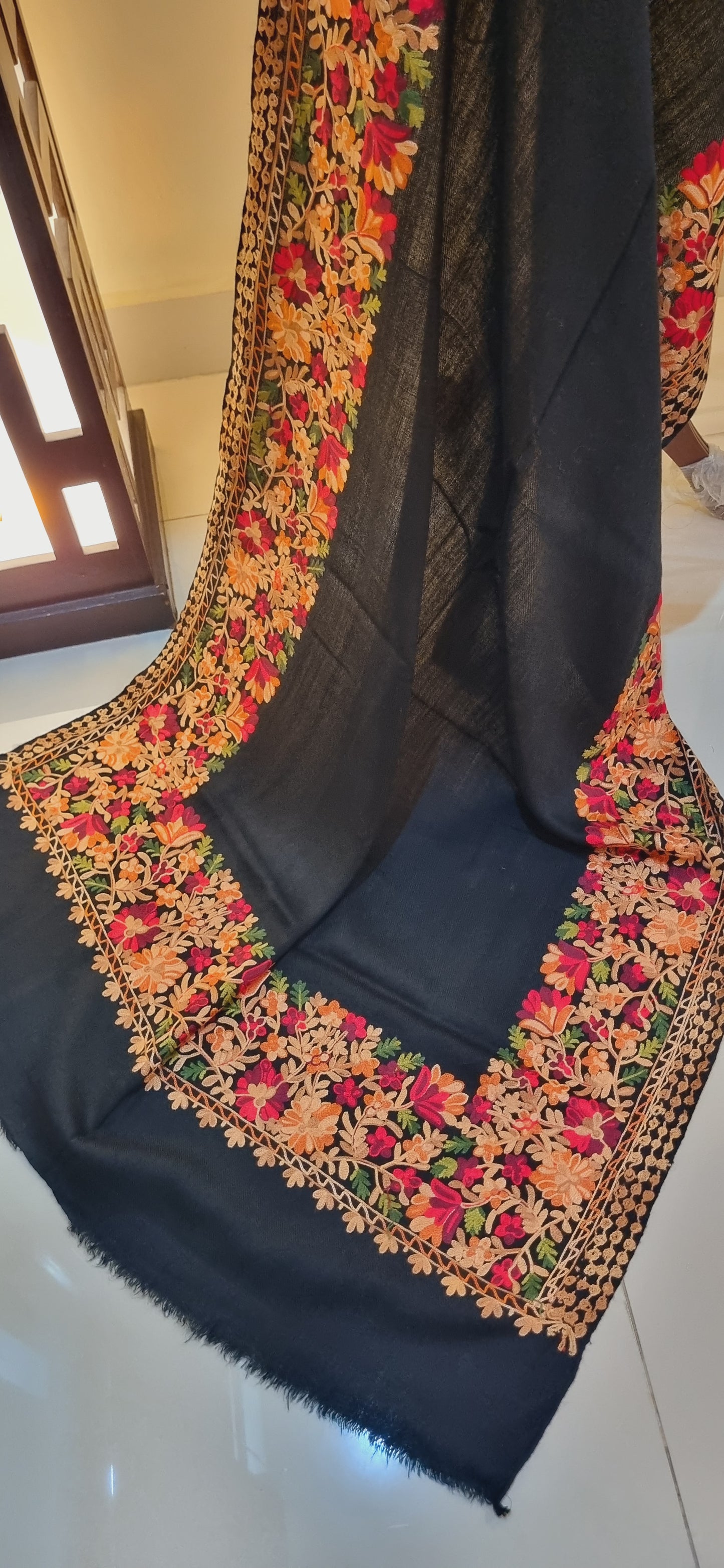 Embroidered minishawl