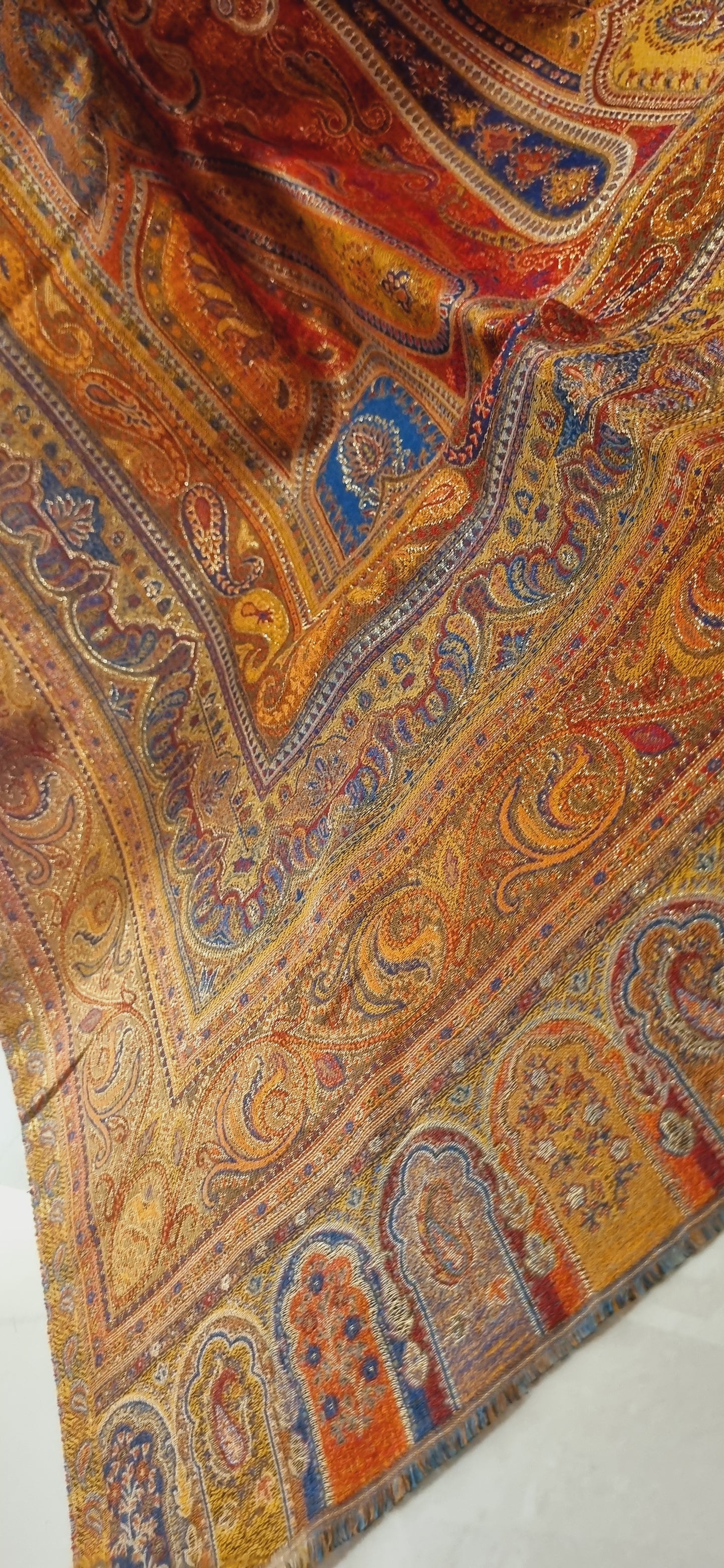 Pashmina kaani with zaree