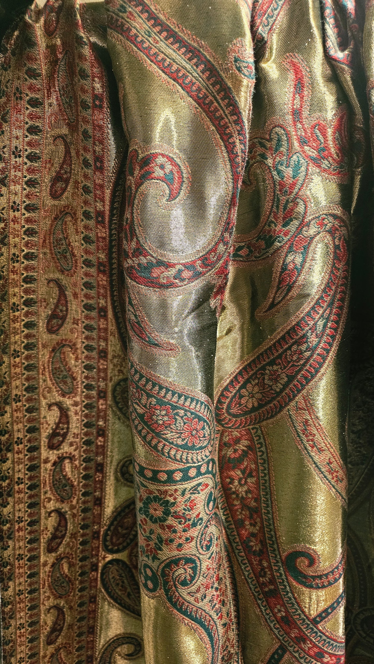 Reversible moonlight kaani: Pashmina