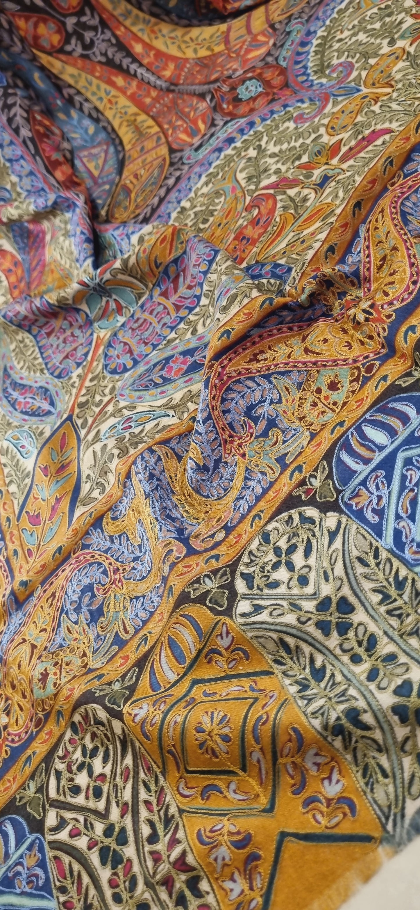 Reelkar pashmina shawl