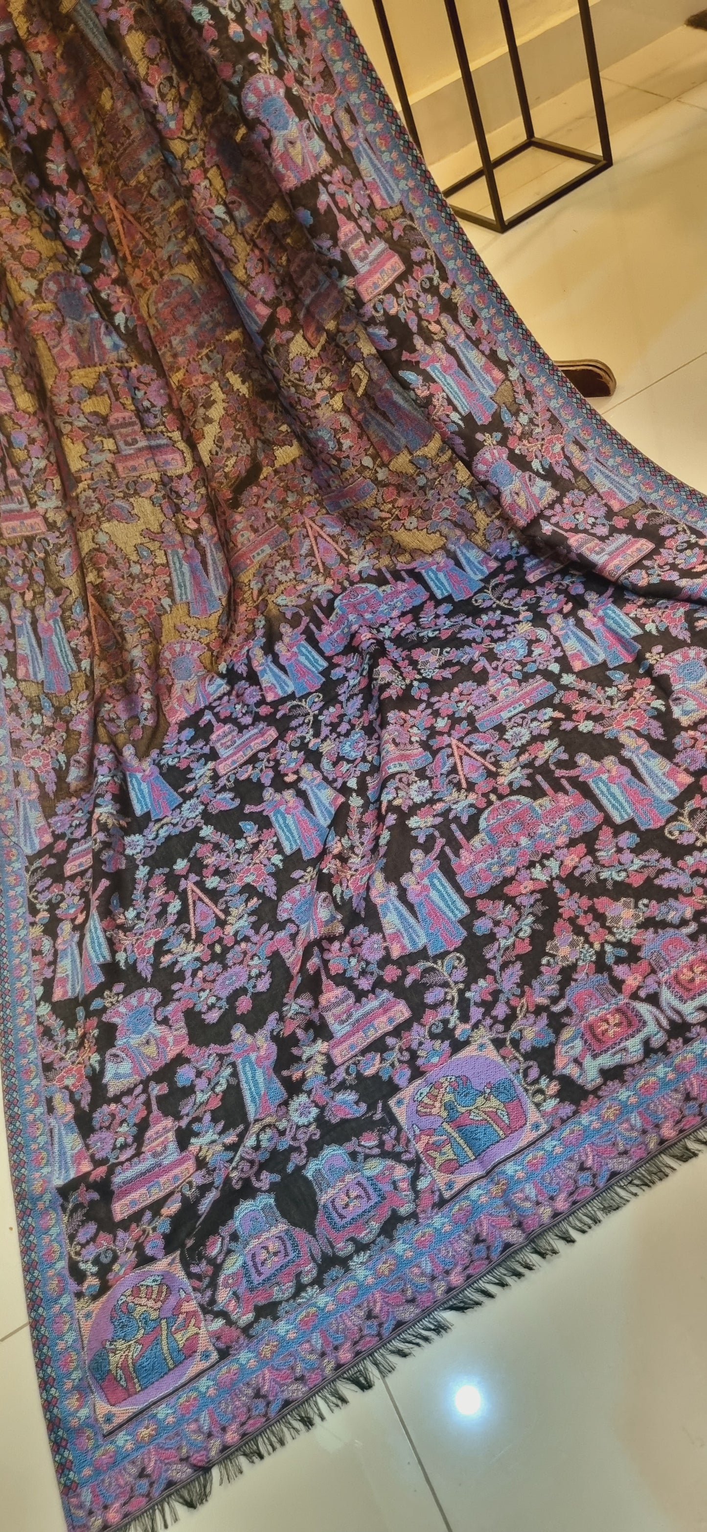 Woolen pashmina kaani shawl
