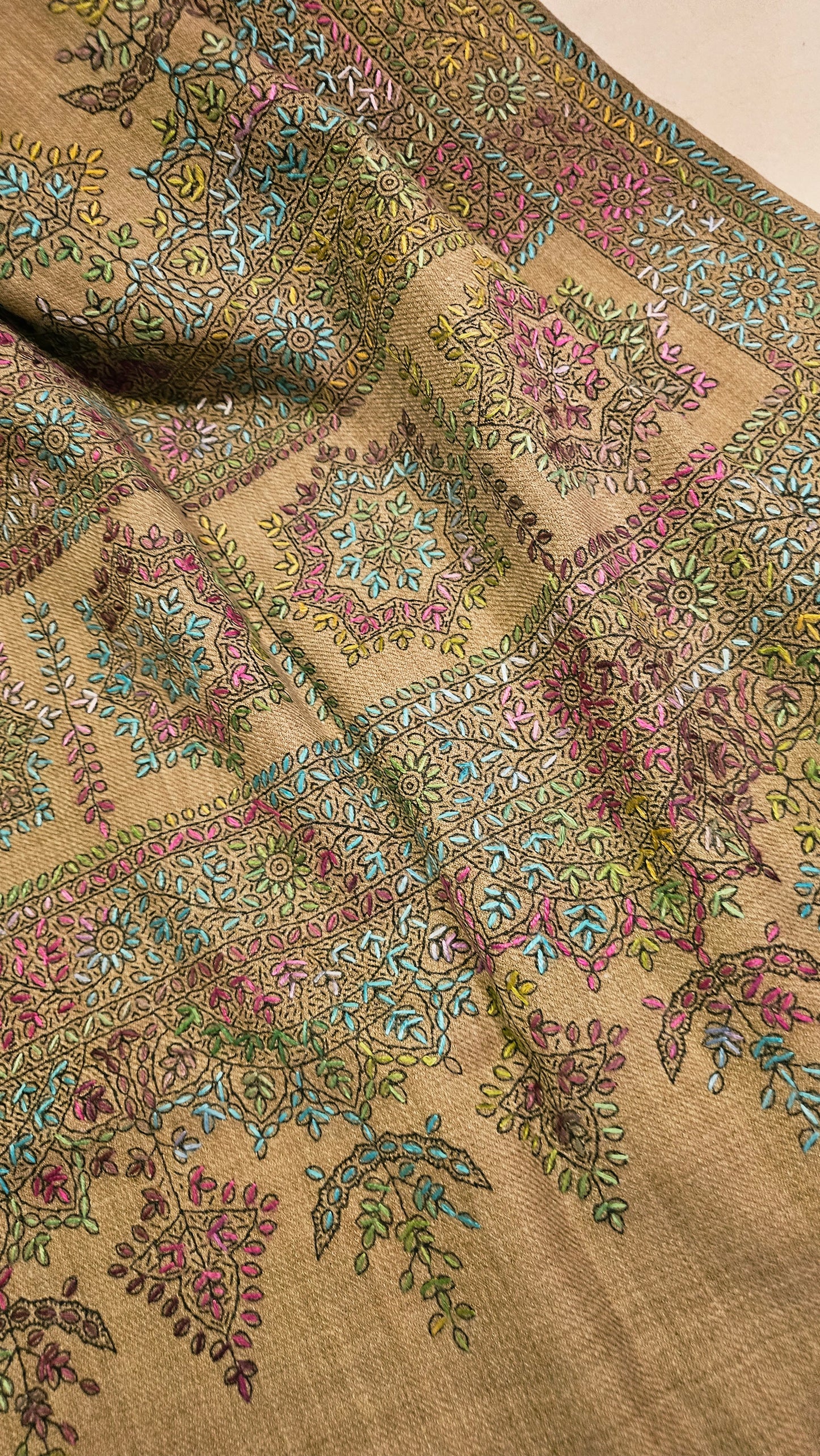 Beena shawl