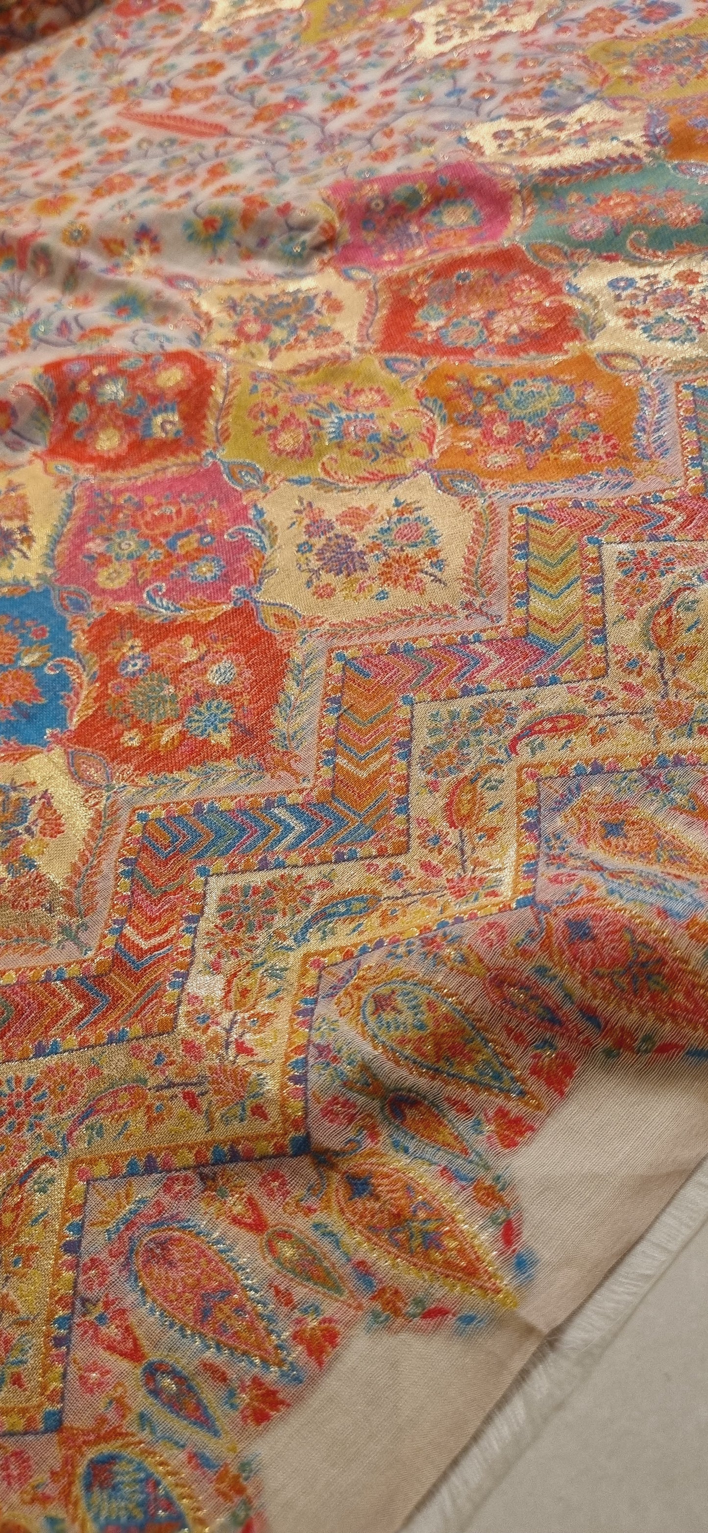 Silk kaani shawl