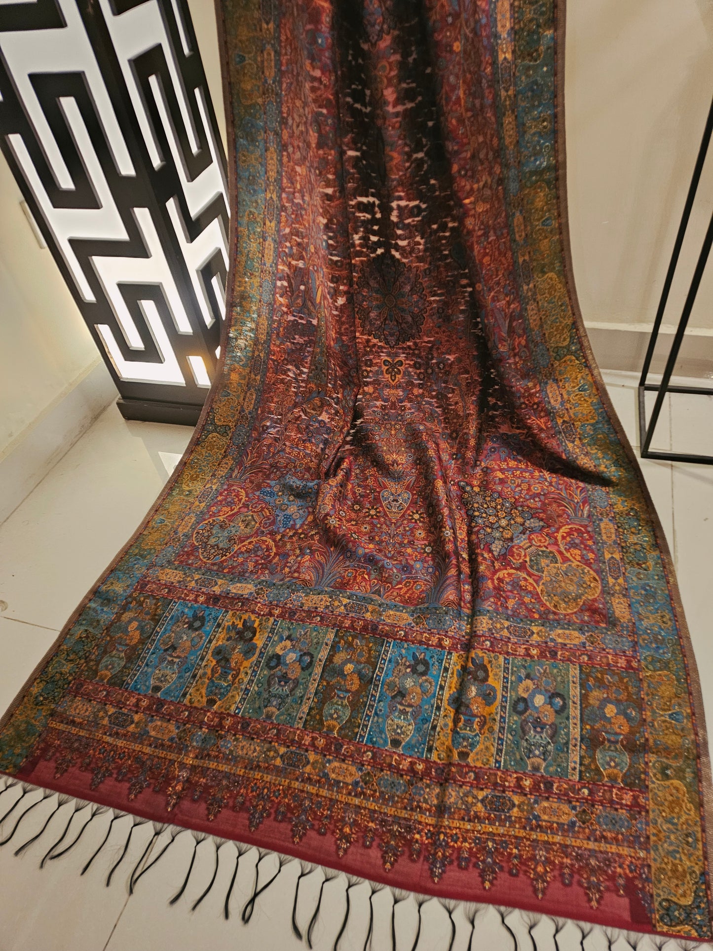 Silk kaani shawl
