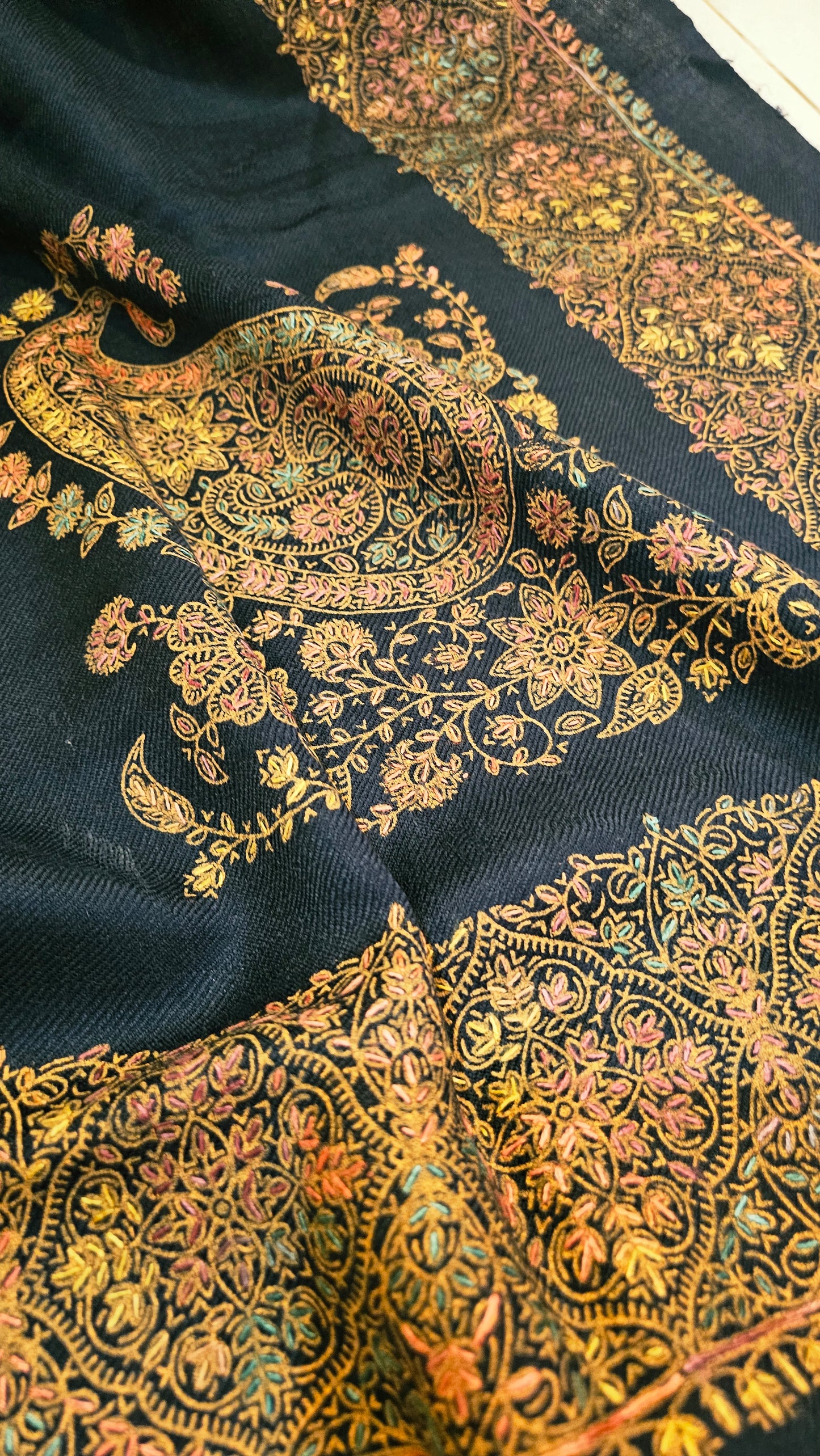 Beena shawl