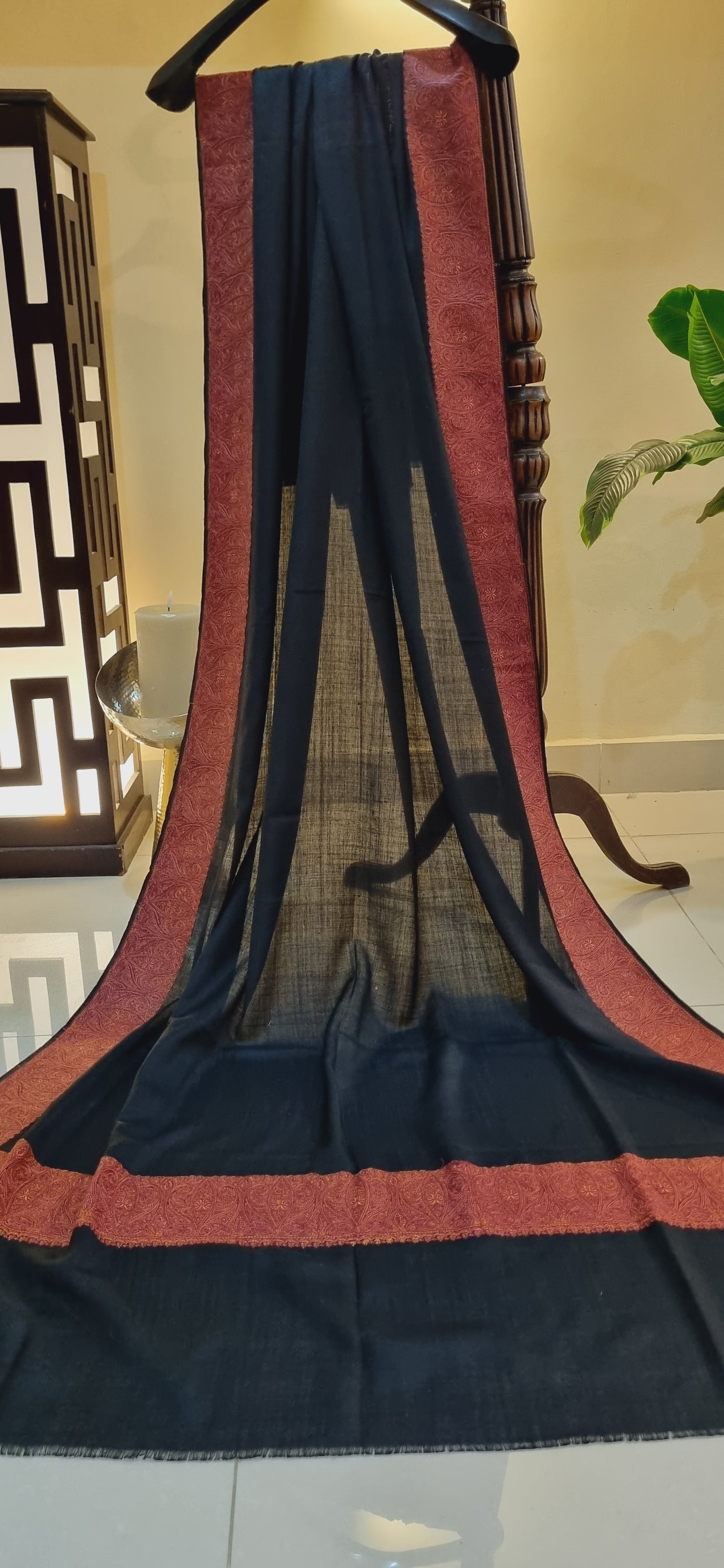 Papermachi pashmina