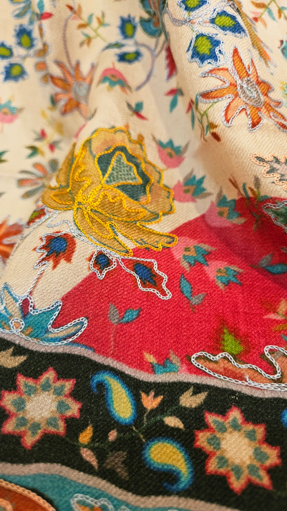 Reelkar embroidered:pashmina