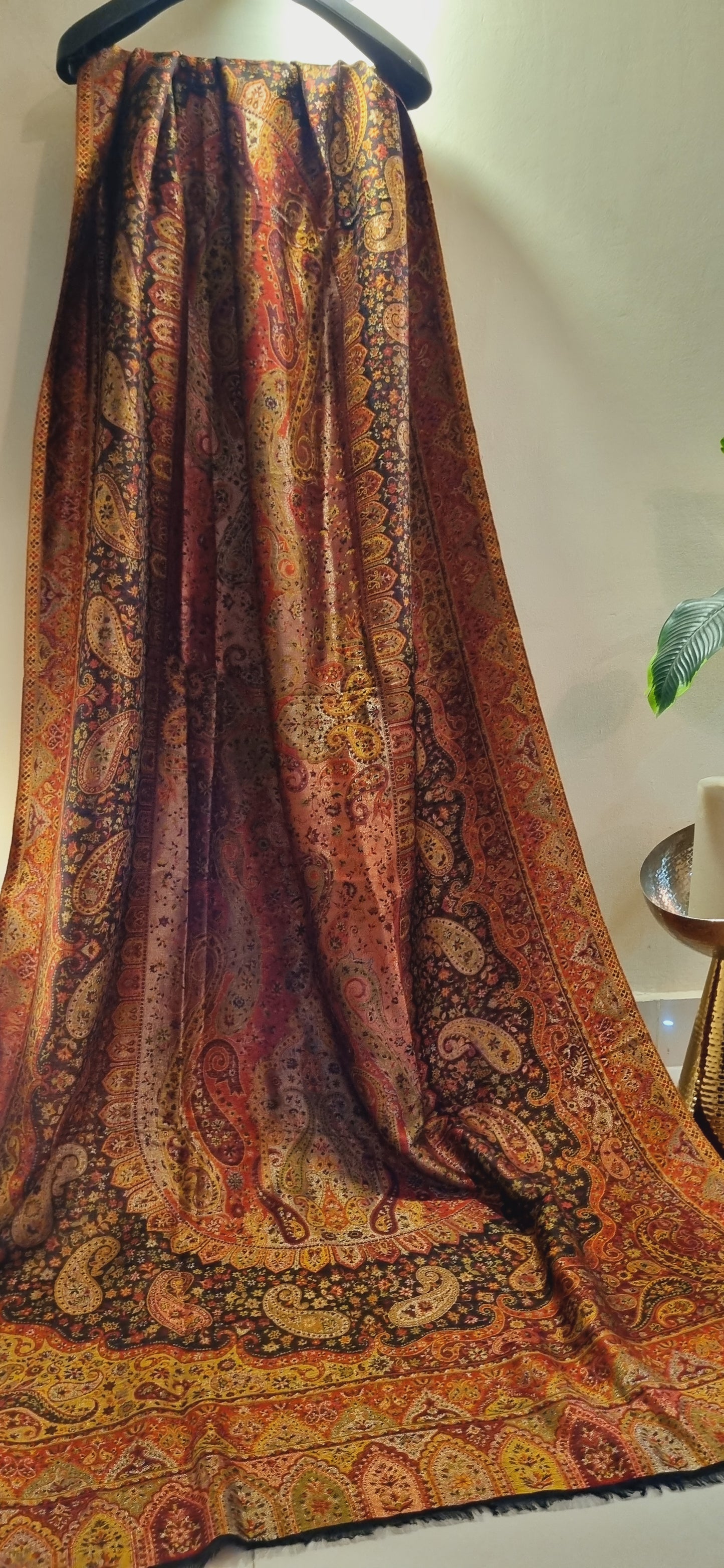 Reversible moonlight gandhara kaani shawl