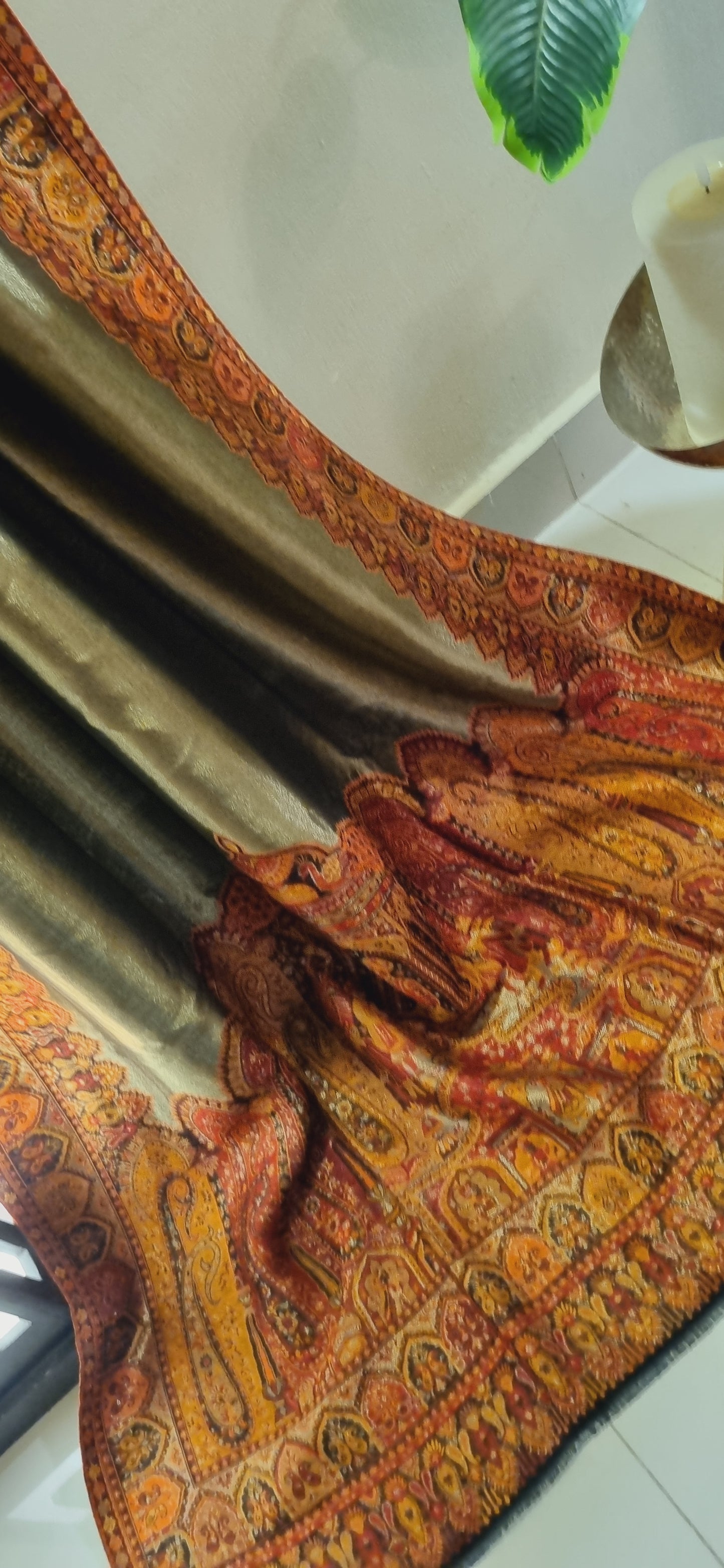 Moonlight gandhara kaani reversible shawl