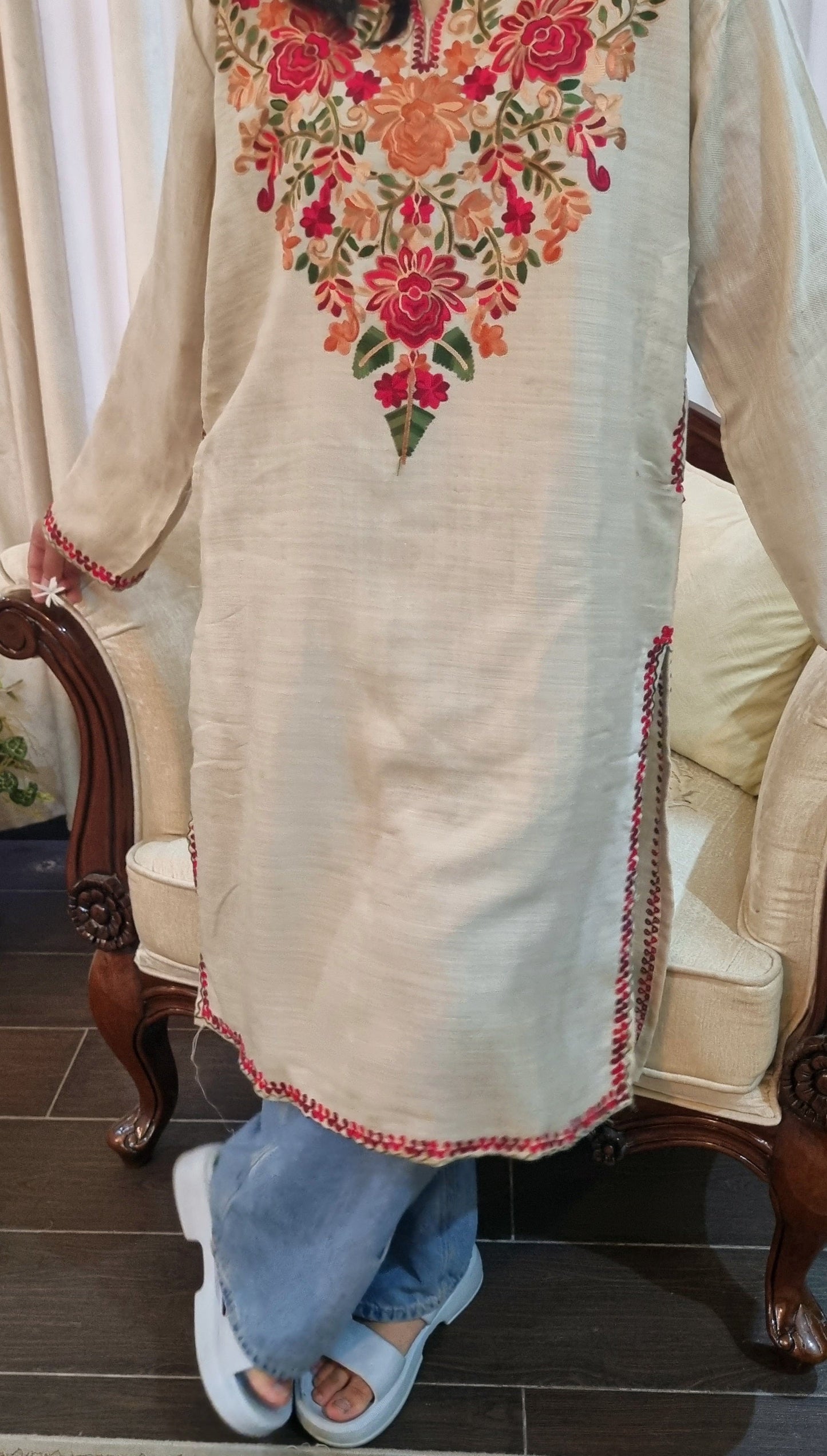 Embroidered kurta
