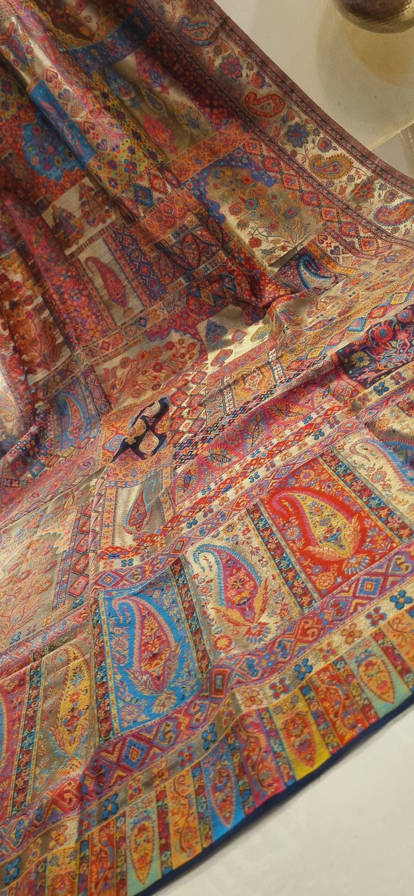 Mariana's silky moonlight pashmina