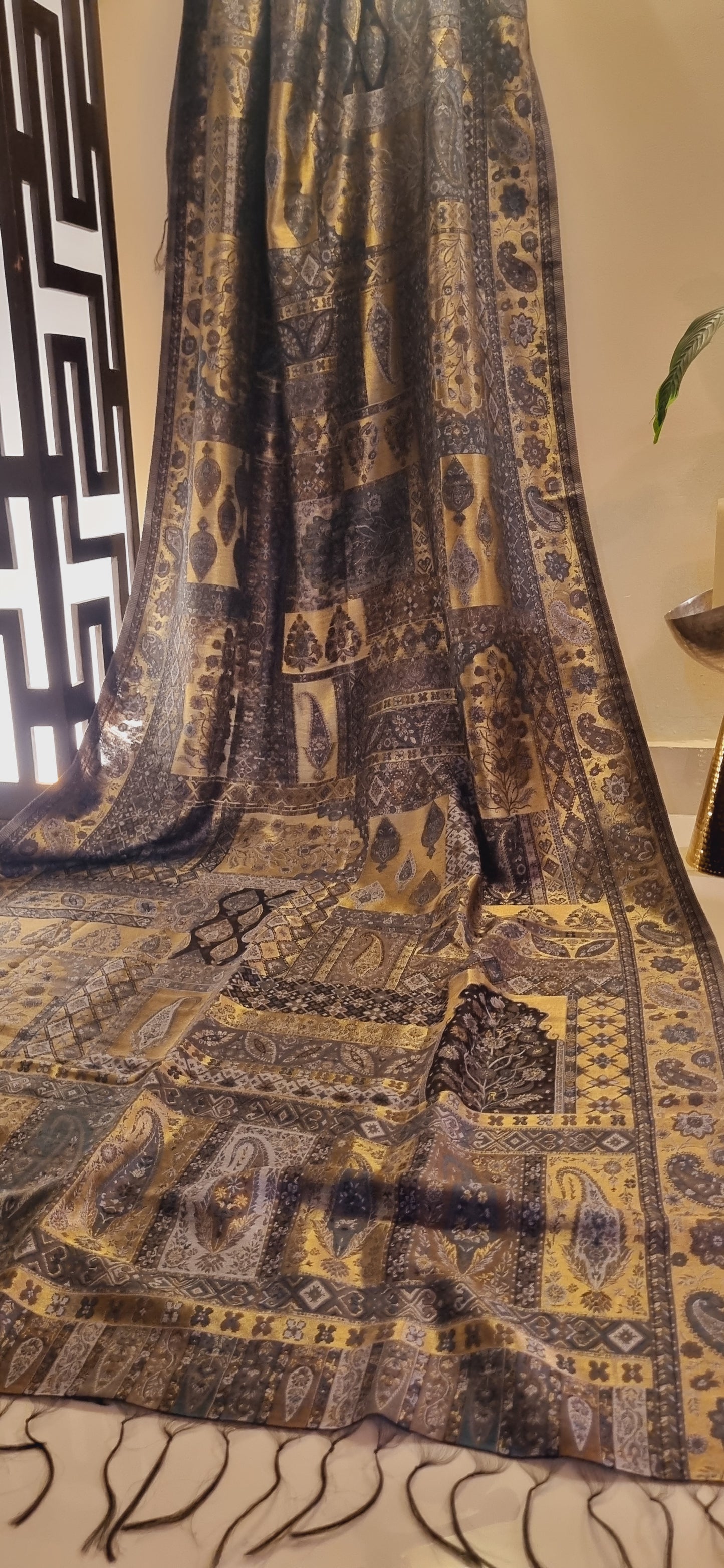 Moonlight silky pashmina