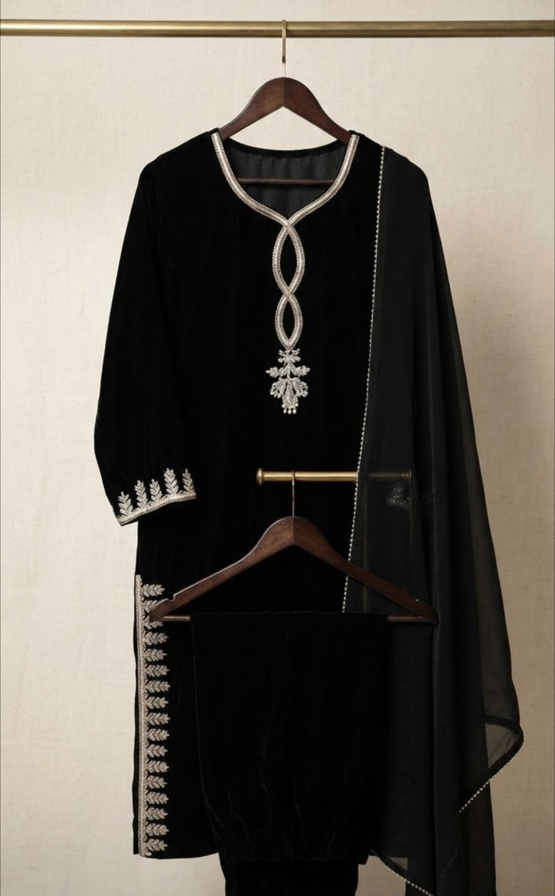 Embroidered three piece: Microvelvet