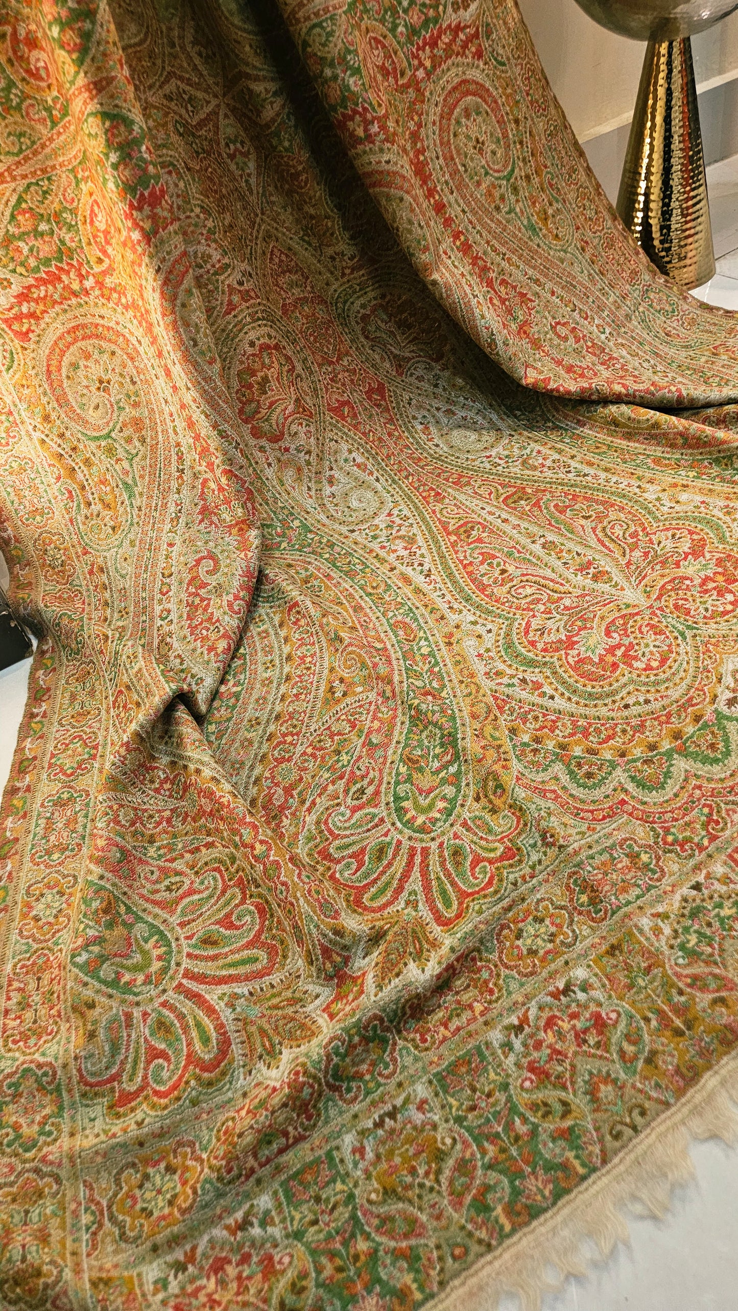 Reversible persian kaani: Pashmina