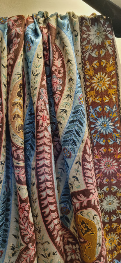 Reelkar embroidered pashmina