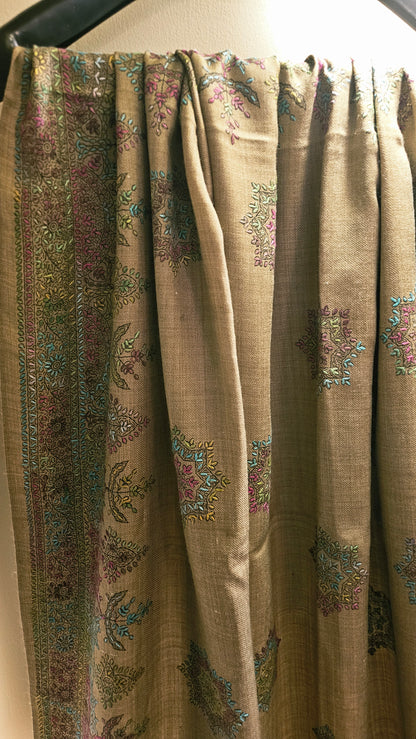 Beena shawl