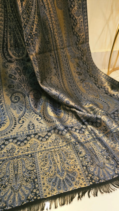 Reversible moonlight kaani: kanji varam